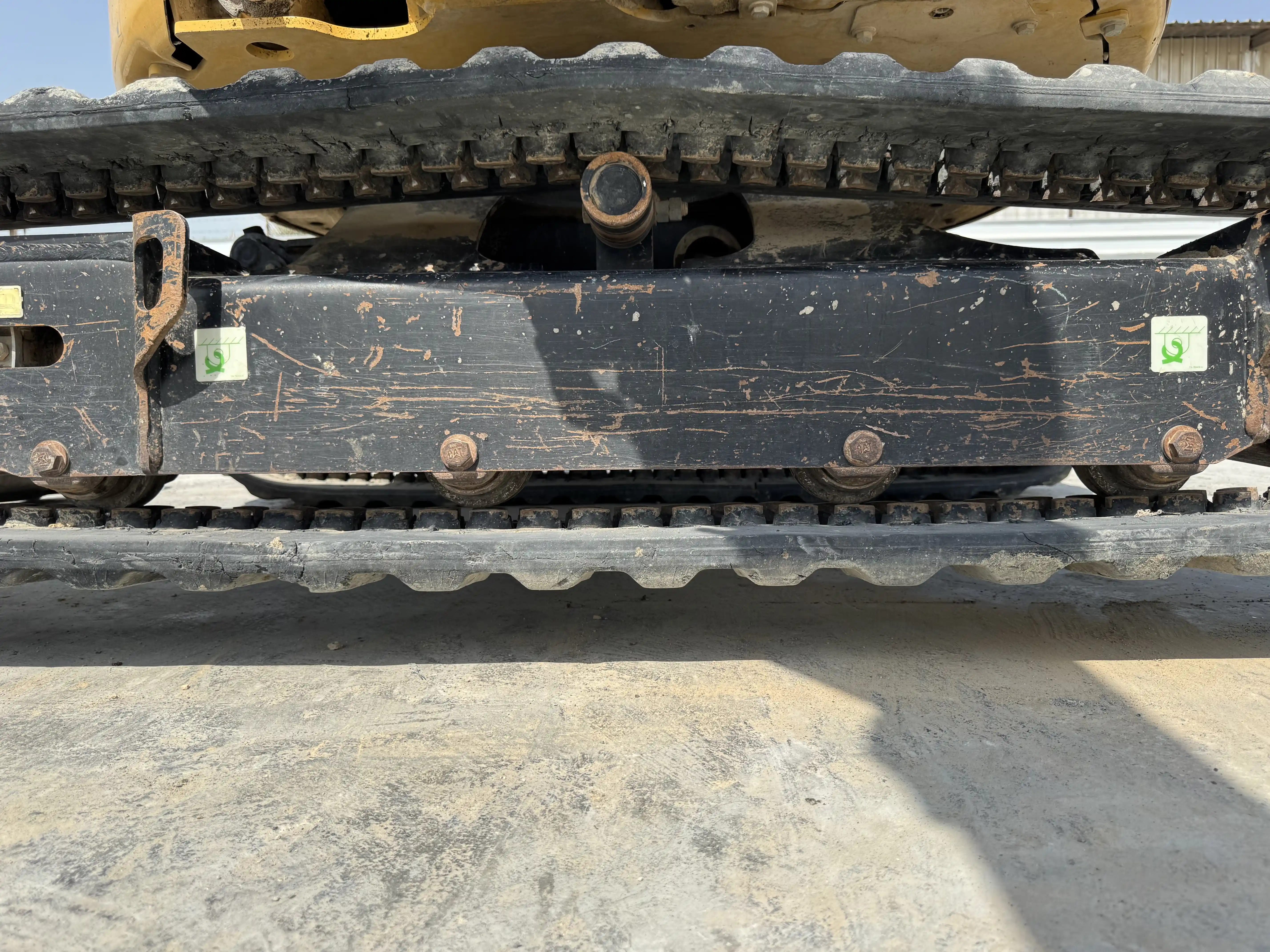 MNX-001-Cat-303E-mini-excavator-inspection-undercarriage-left-track-rollers-2
