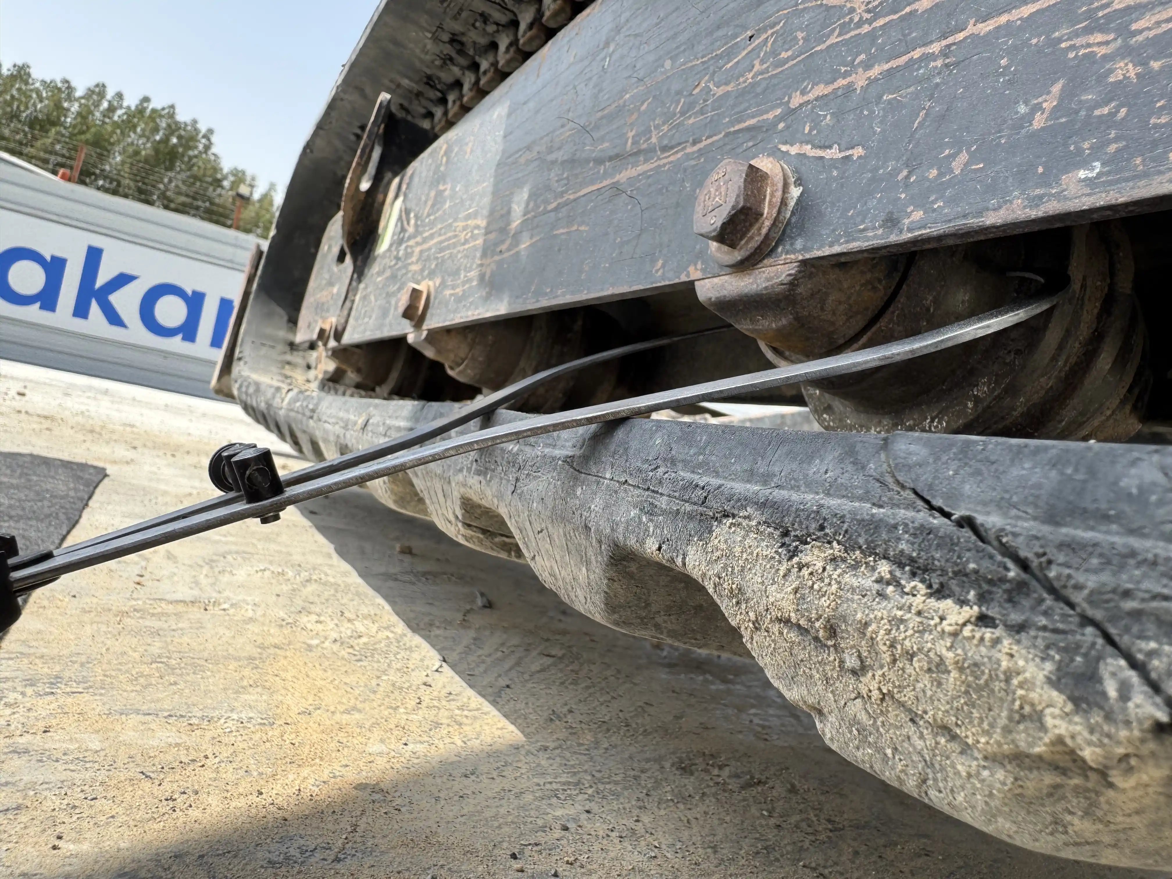 MNX-001-Cat-303E-mini-excavator-inspection-undercarriage-left-track-rollers-4