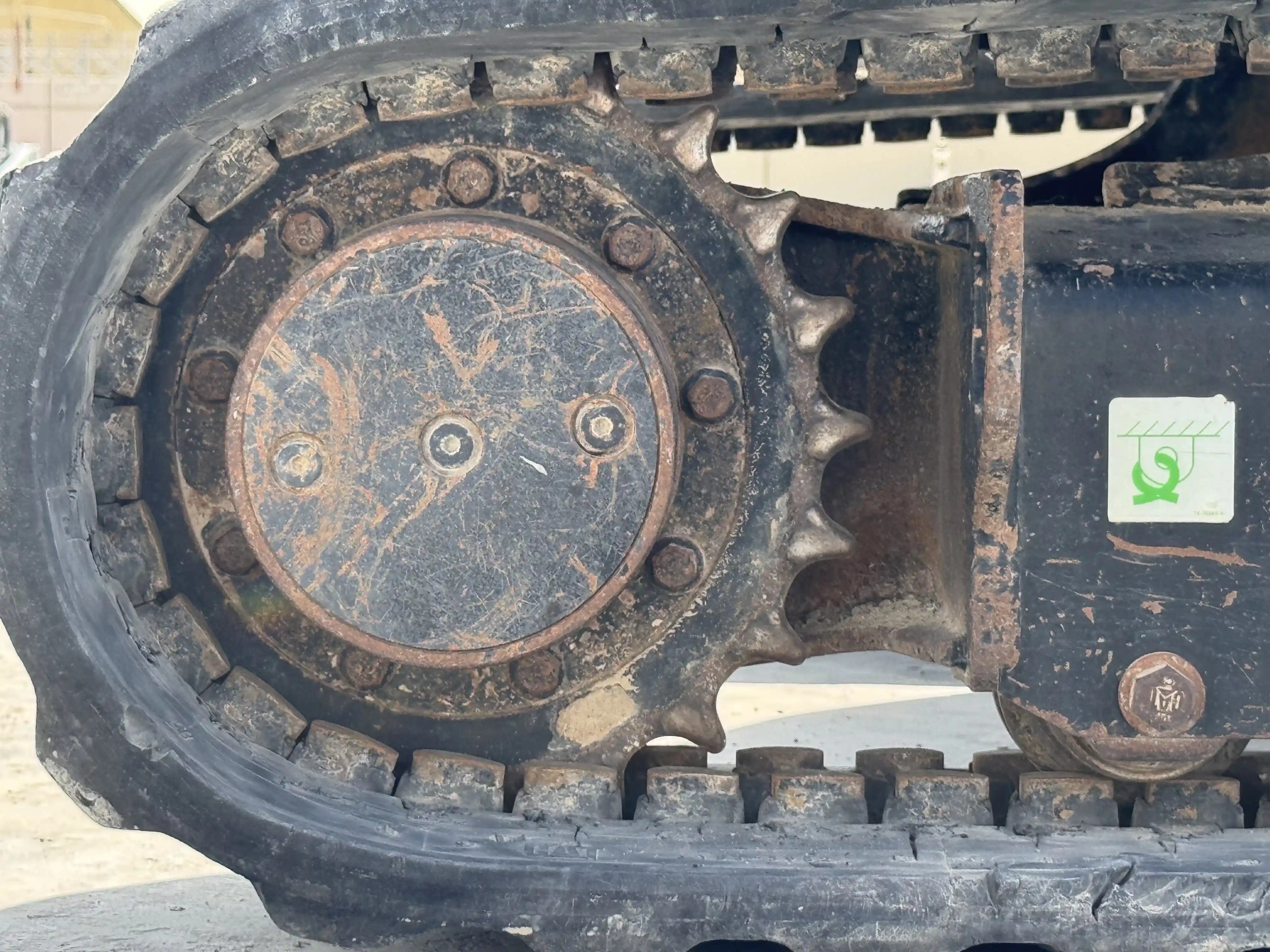 MNX-001-Cat-303E-mini-excavator-inspection-undercarriage-right-sprocket-1