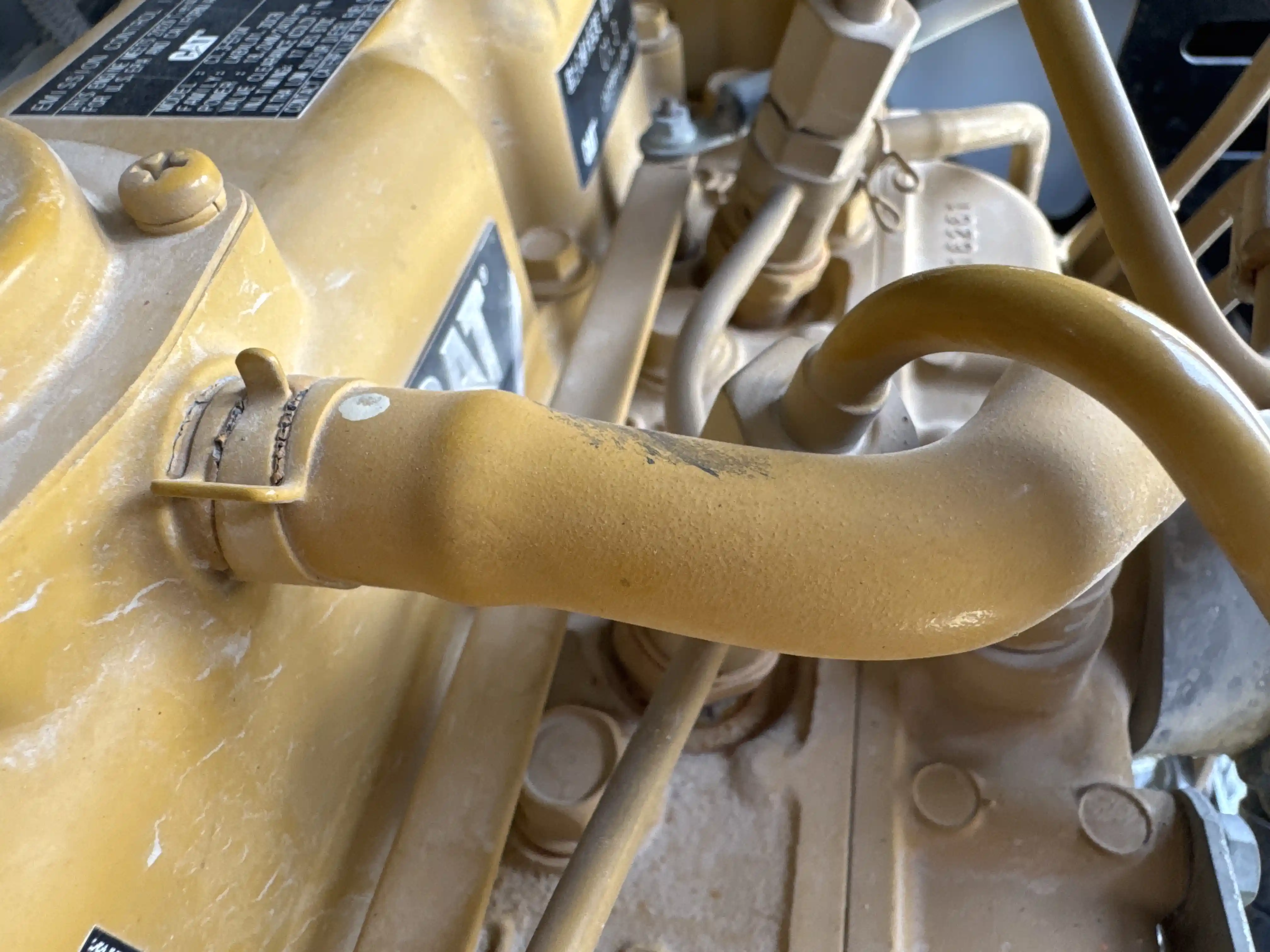 MNX-004-Cat-303E-mini-excavator-inspection-engine-hoses-2