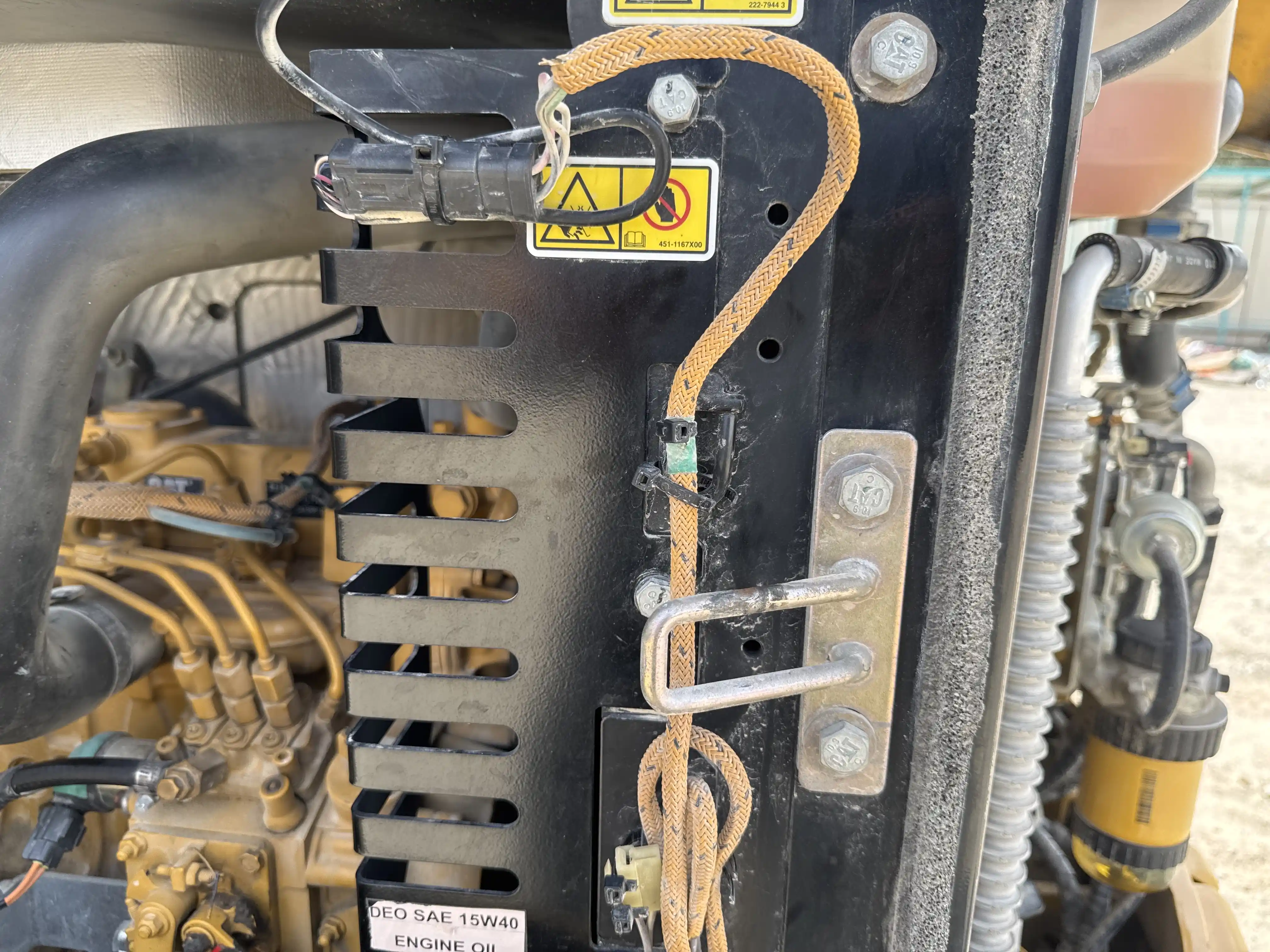 MNX-004-Cat-303E-mini-excavator-inspection-electronics-main-harness-3