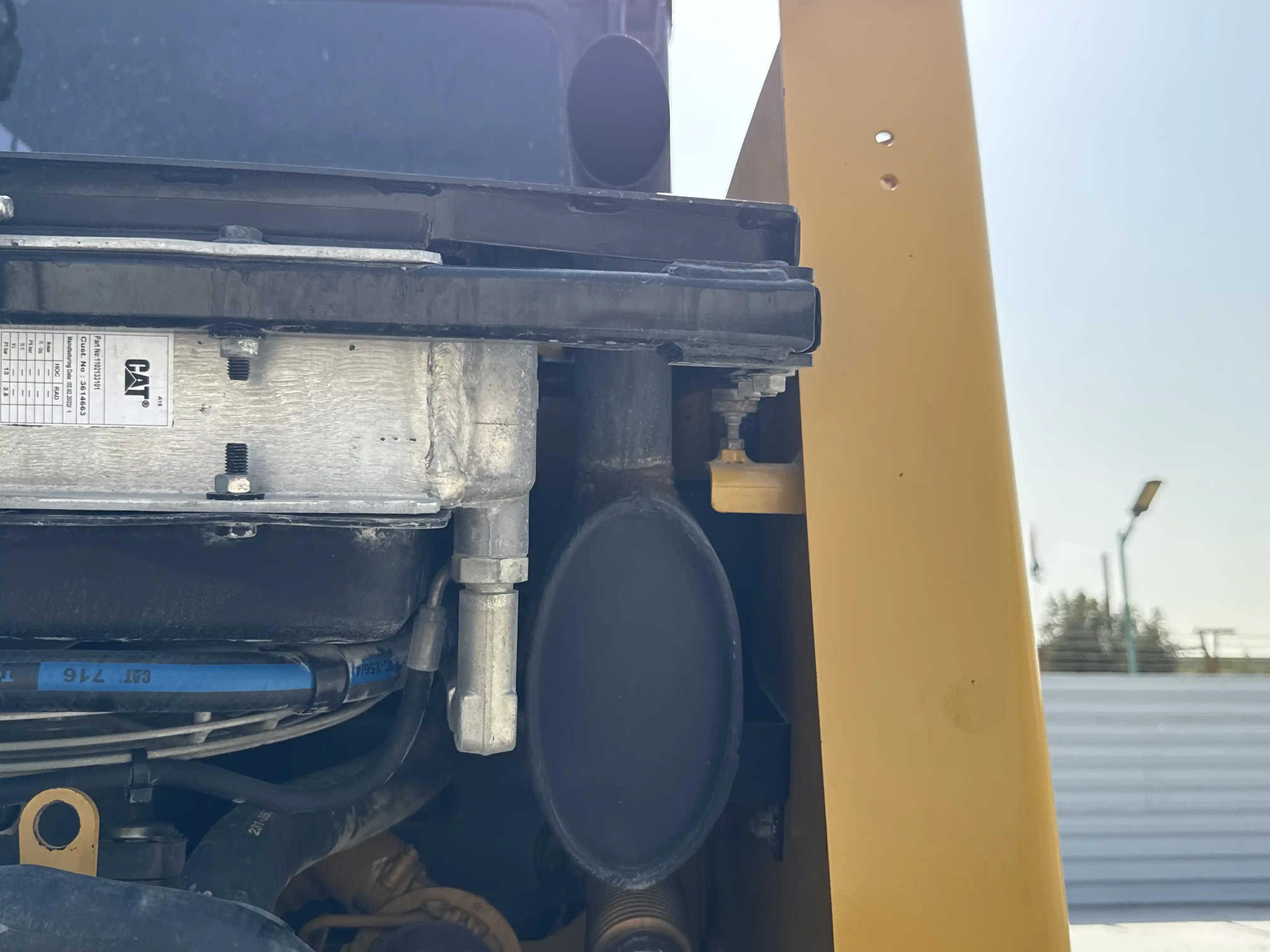 SSL-003-Cat-226B3-skid-steer-loader-inspection-engine-exhaust-system-2