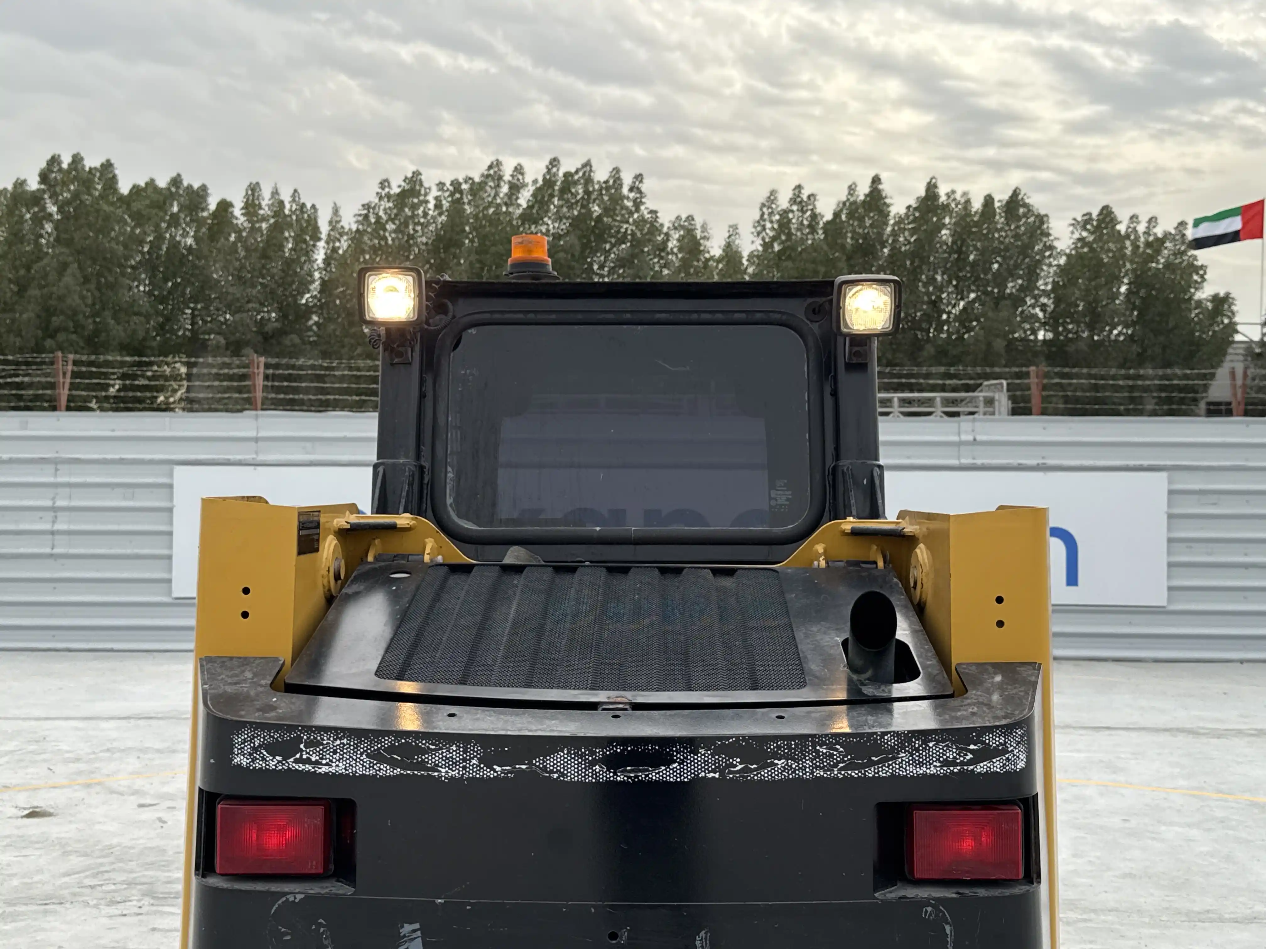 SSL-003-Cat-226B3-skid-steer-loader-inspection-electronics-lights-and-signals-1