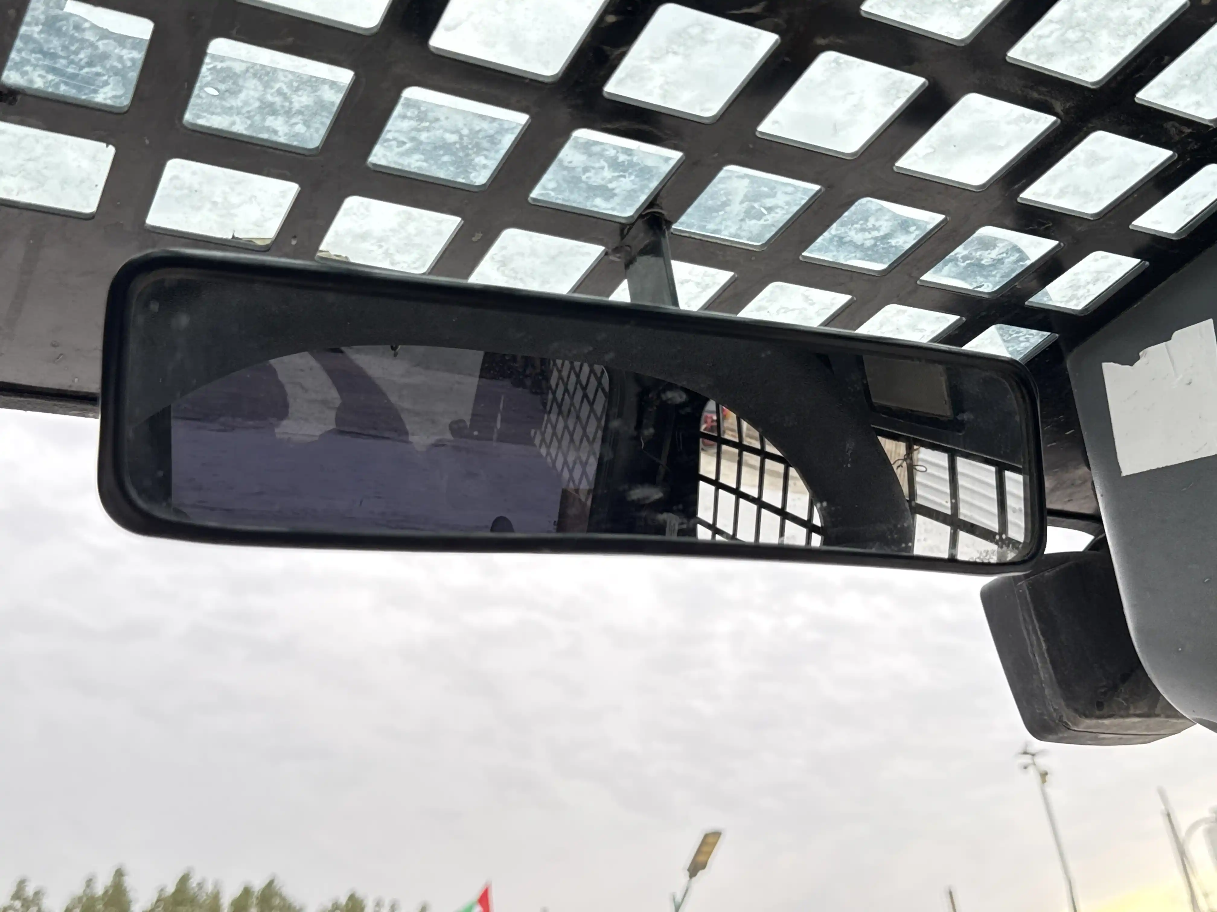 SSL-003-Cat-226B3-skid-steer-loader-inspection-cabin-mirrors-1