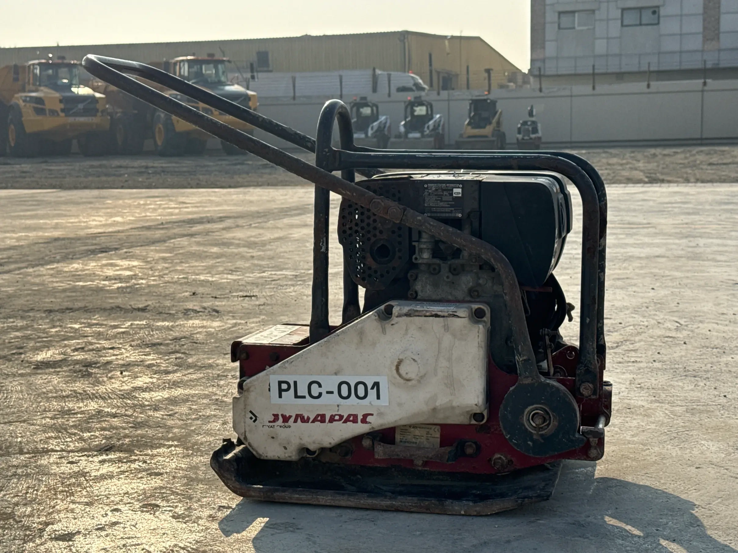 PLC-001-Dynapac-DFP10D-plate-compactor-inspection-structure-paint-5