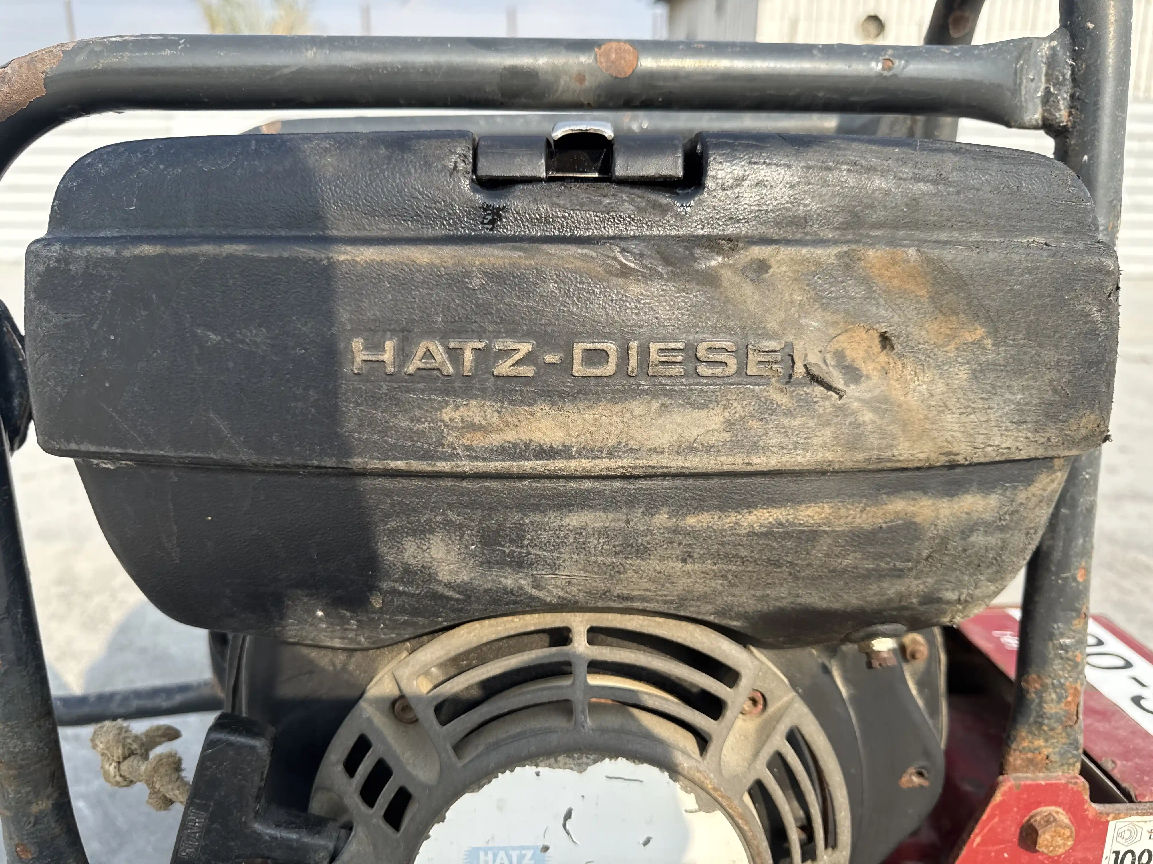 PLC-001-Dynapac-DFP10D-plate-compactor-inspection-engine-fuel-tank-1