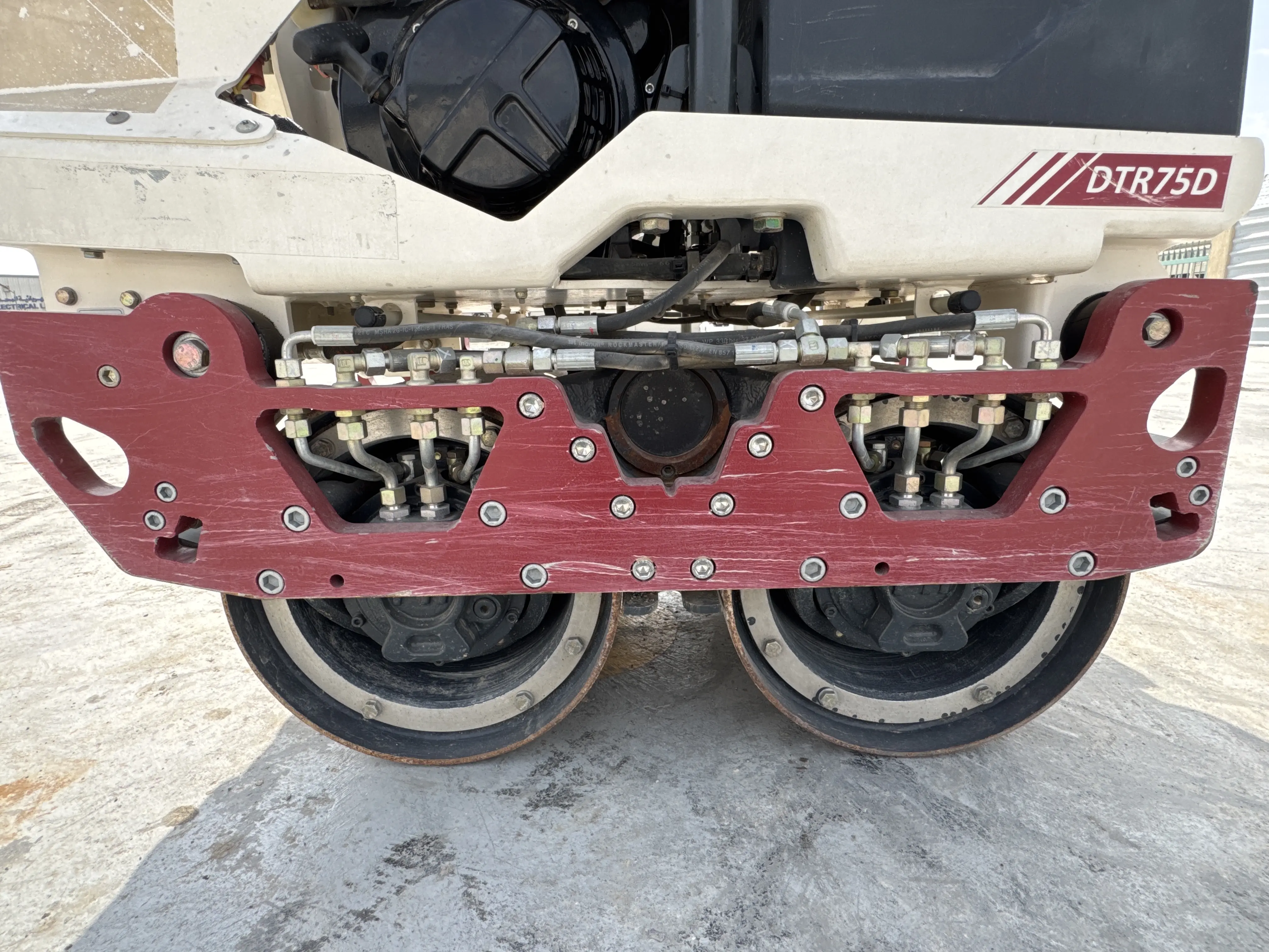 WBC-001-Dynapac-DTR75D-walk-behind-compactor-inspection-structure-paint-1