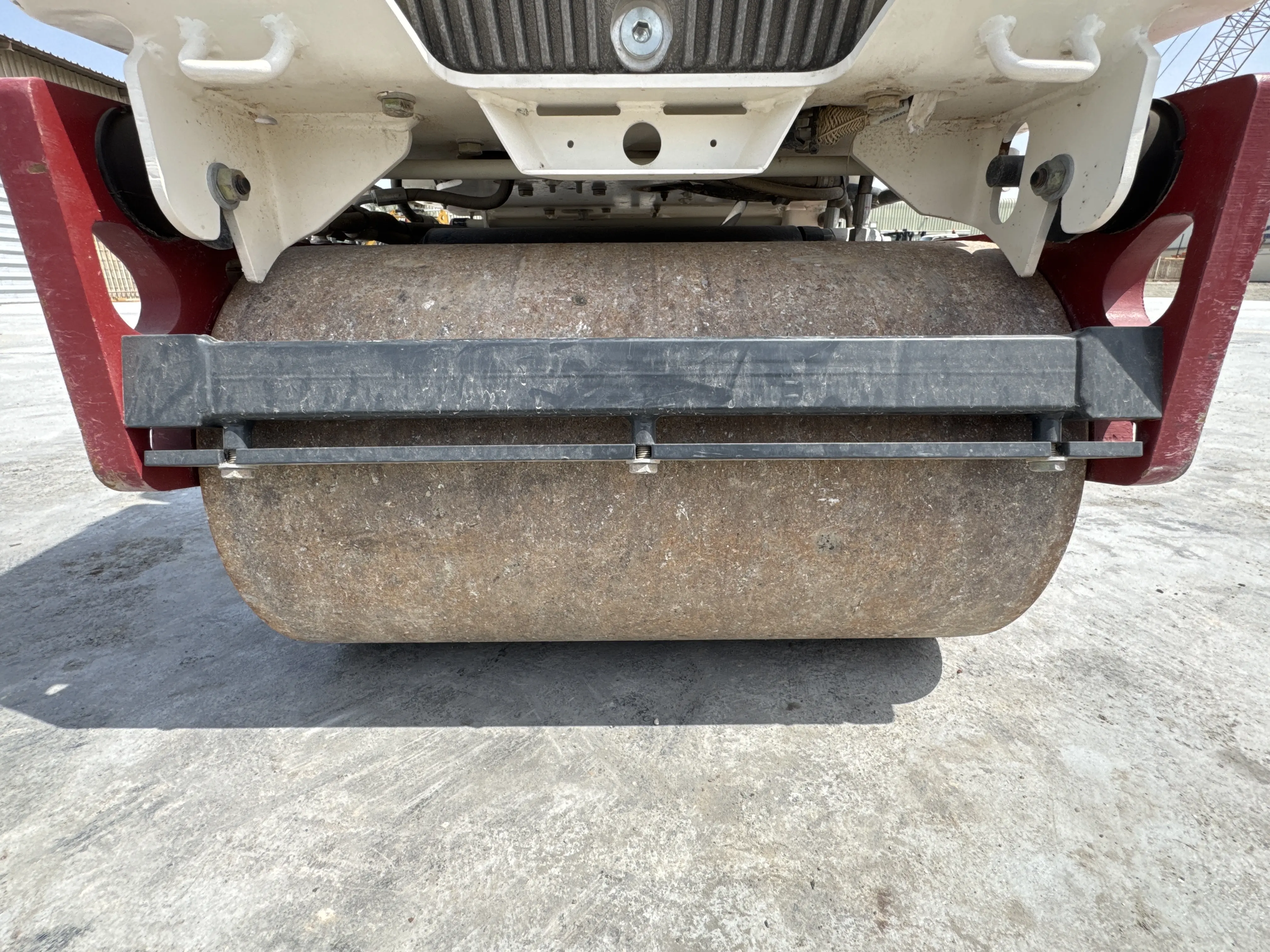 WBC-001-Dynapac-DTR75D-walk-behind-compactor-inspection-structure-front-scrapers-3