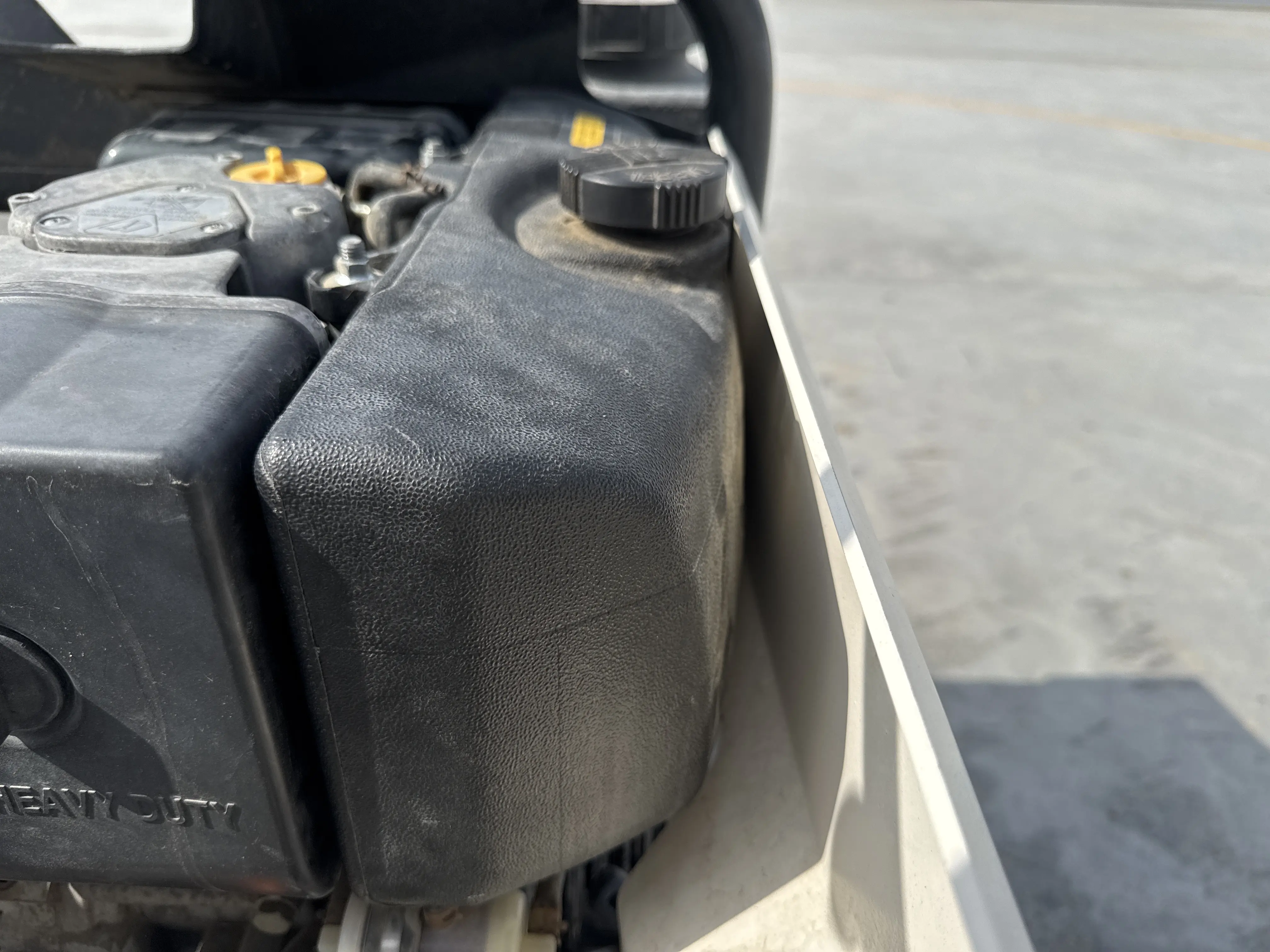 WBC-001-Dynapac-DTR75D-walk-behind-compactor-inspection-engine-fuel-tank-2