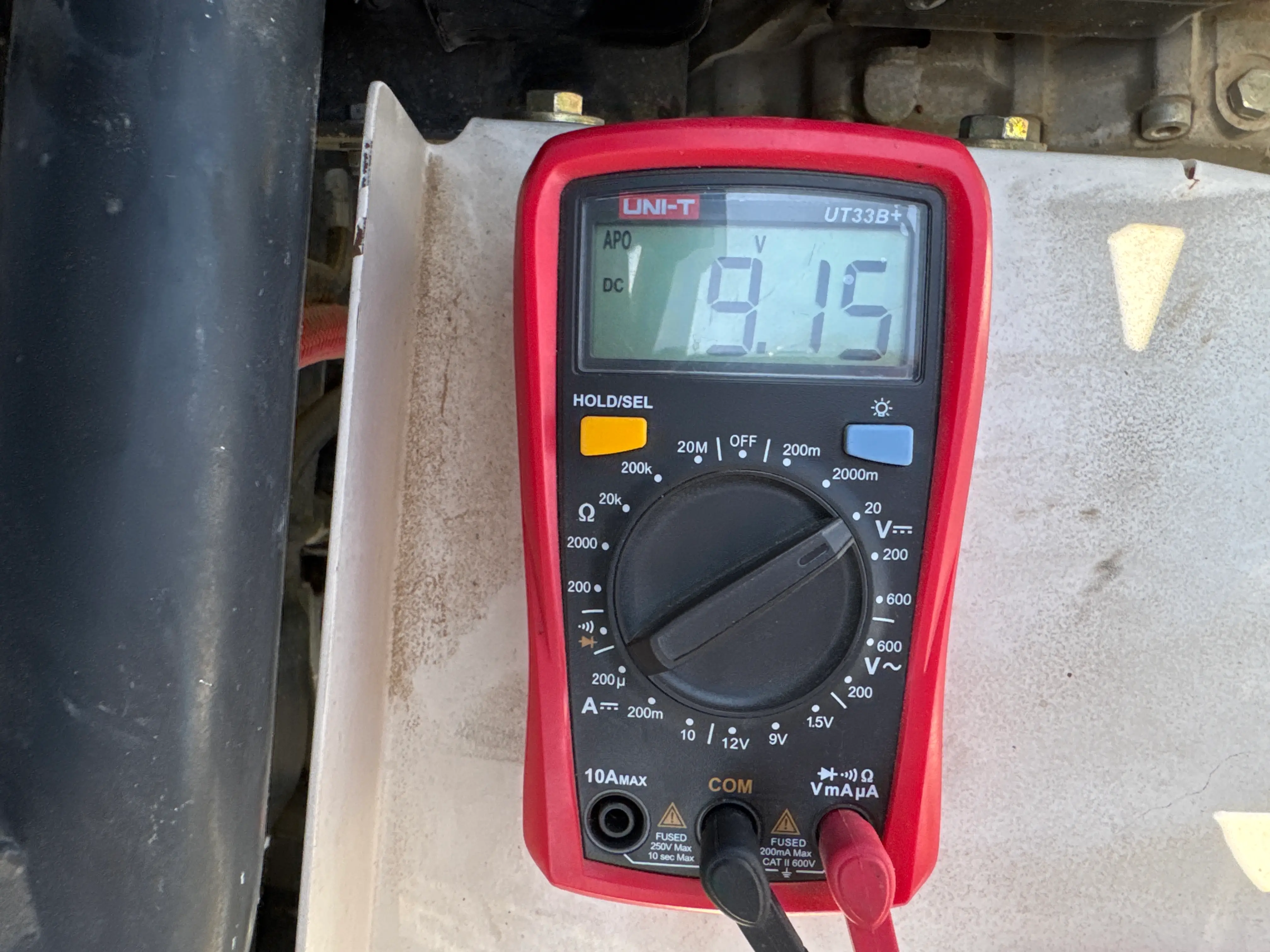 WBC-001-Dynapac-DTR75D-walk-behind-compactor-inspection-electronics-battery-2