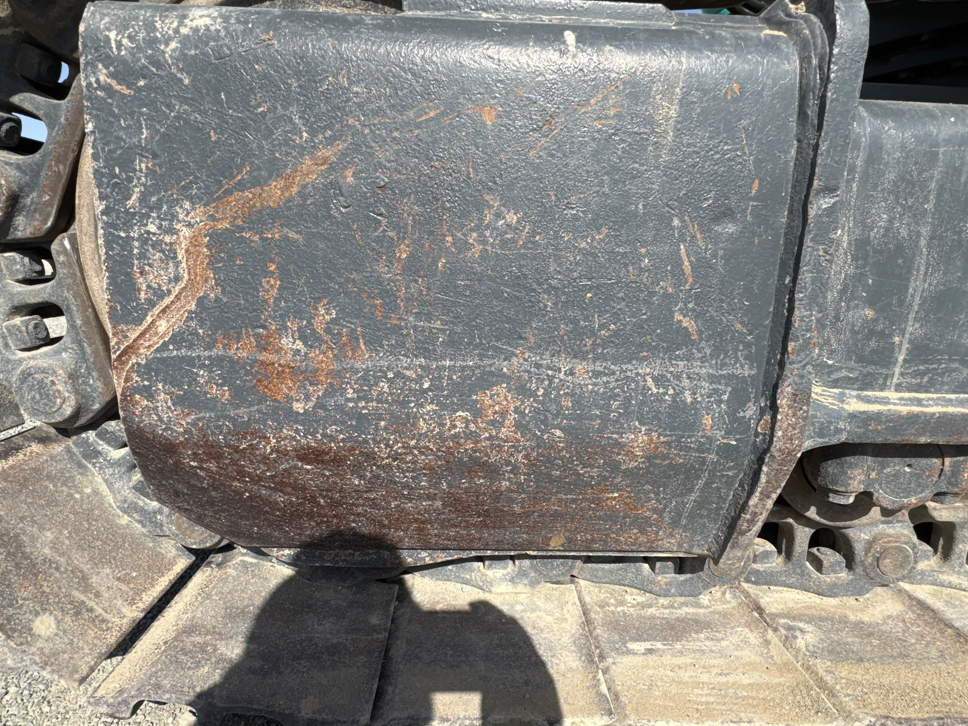 MDX-003-Kobelco-SK350LC-10-medium-excavator-inspection-structure-paint-7