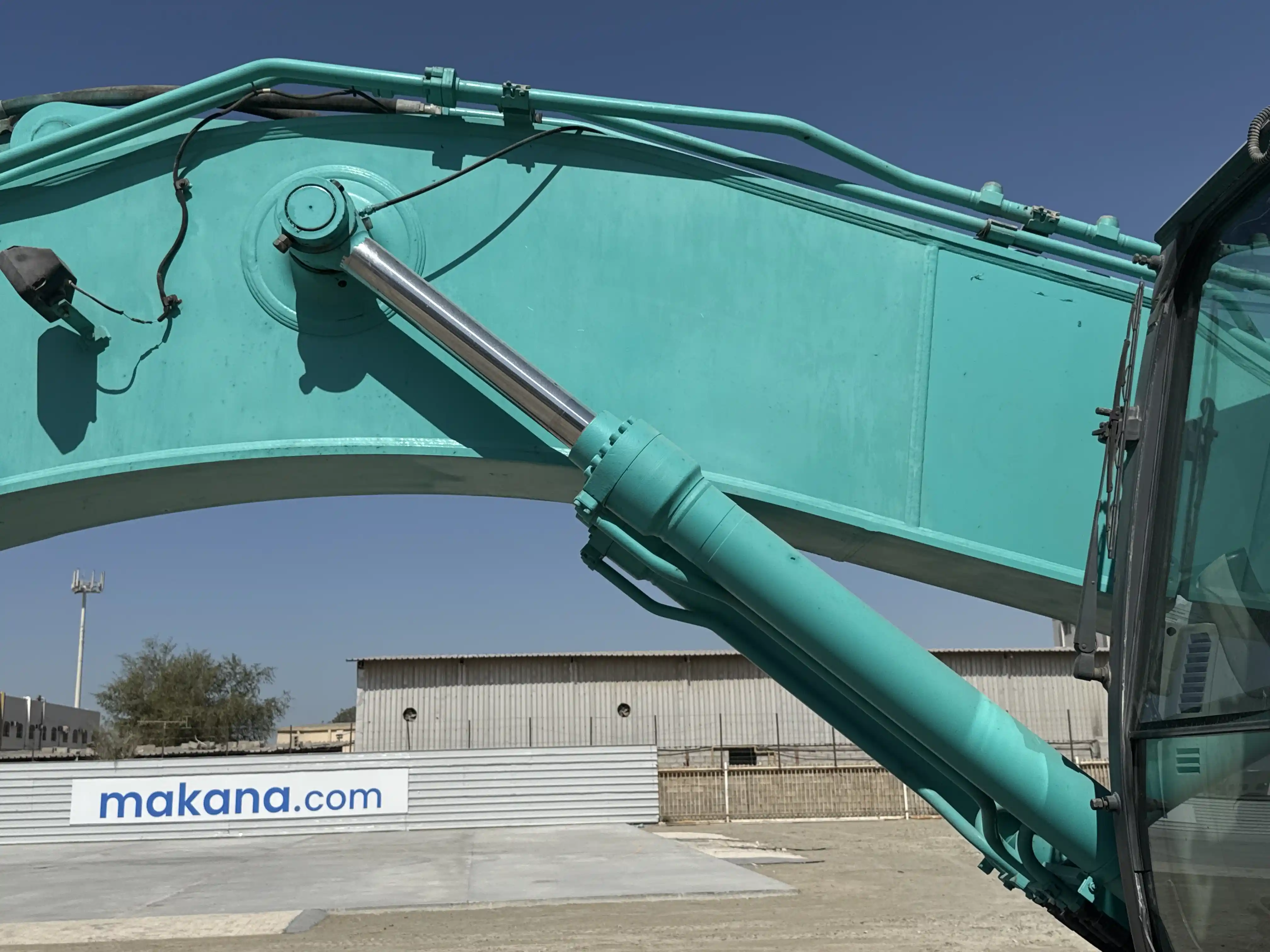 MDX-003-Kobelco-SK350LC-10-medium-excavator-inspection-hydraulics-boom-lift-cylinder-1
