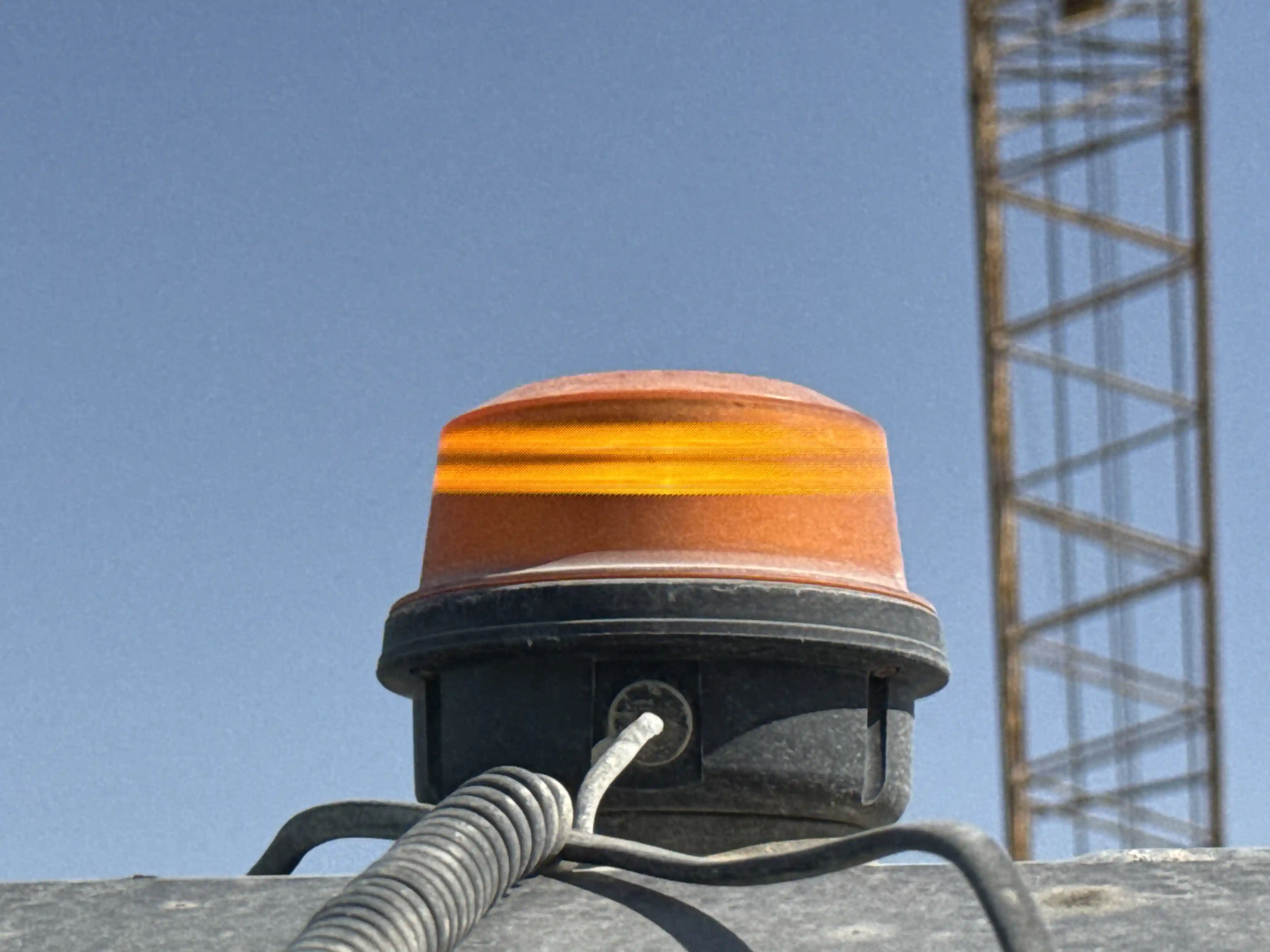 MDX-003-Kobelco-SK350LC-10-medium-excavator-inspection-electronics-lights-and-signals-1