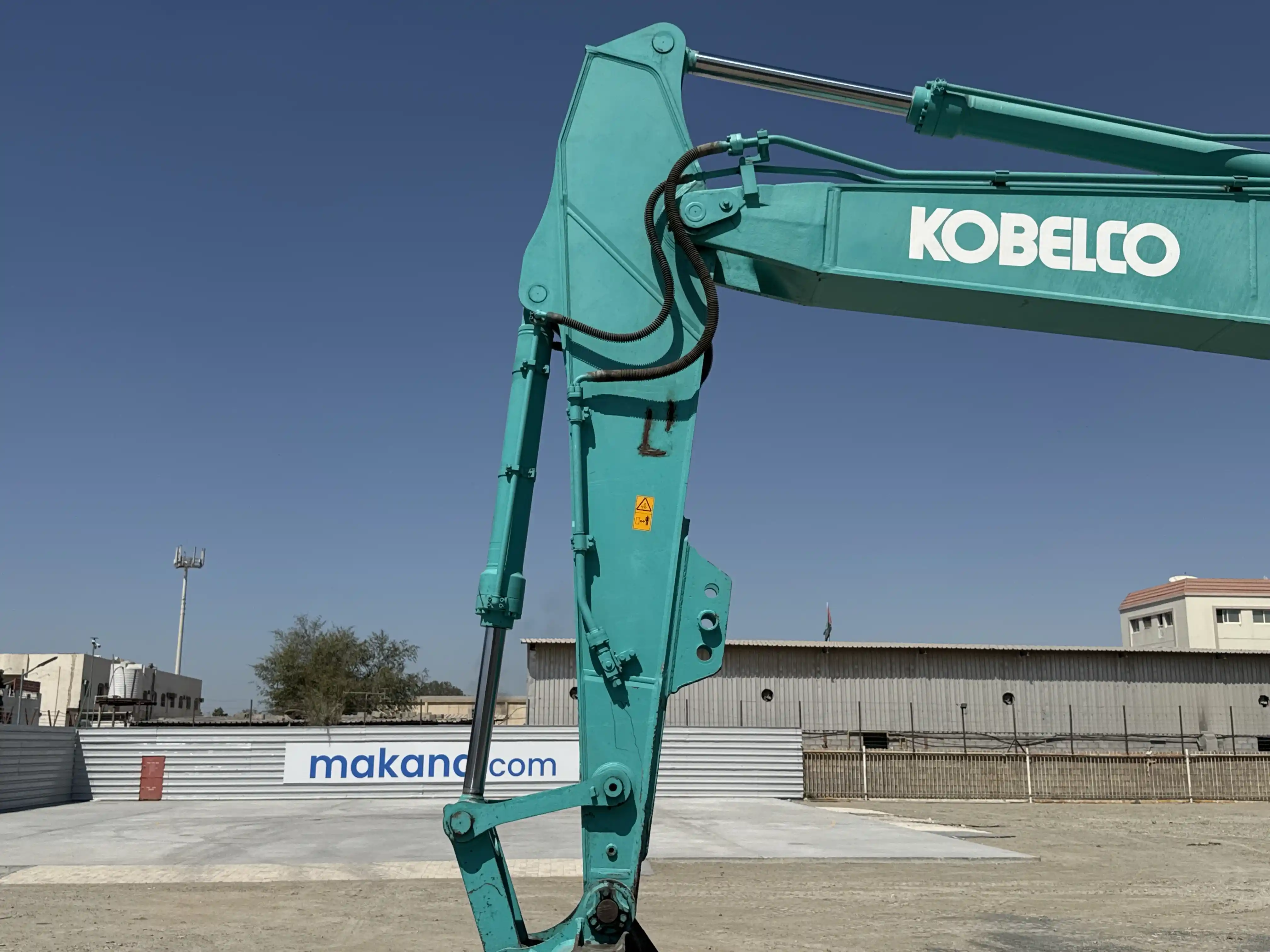 MDX-003-Kobelco-SK350LC-10-medium-excavator-inspection-chassis-stick-1