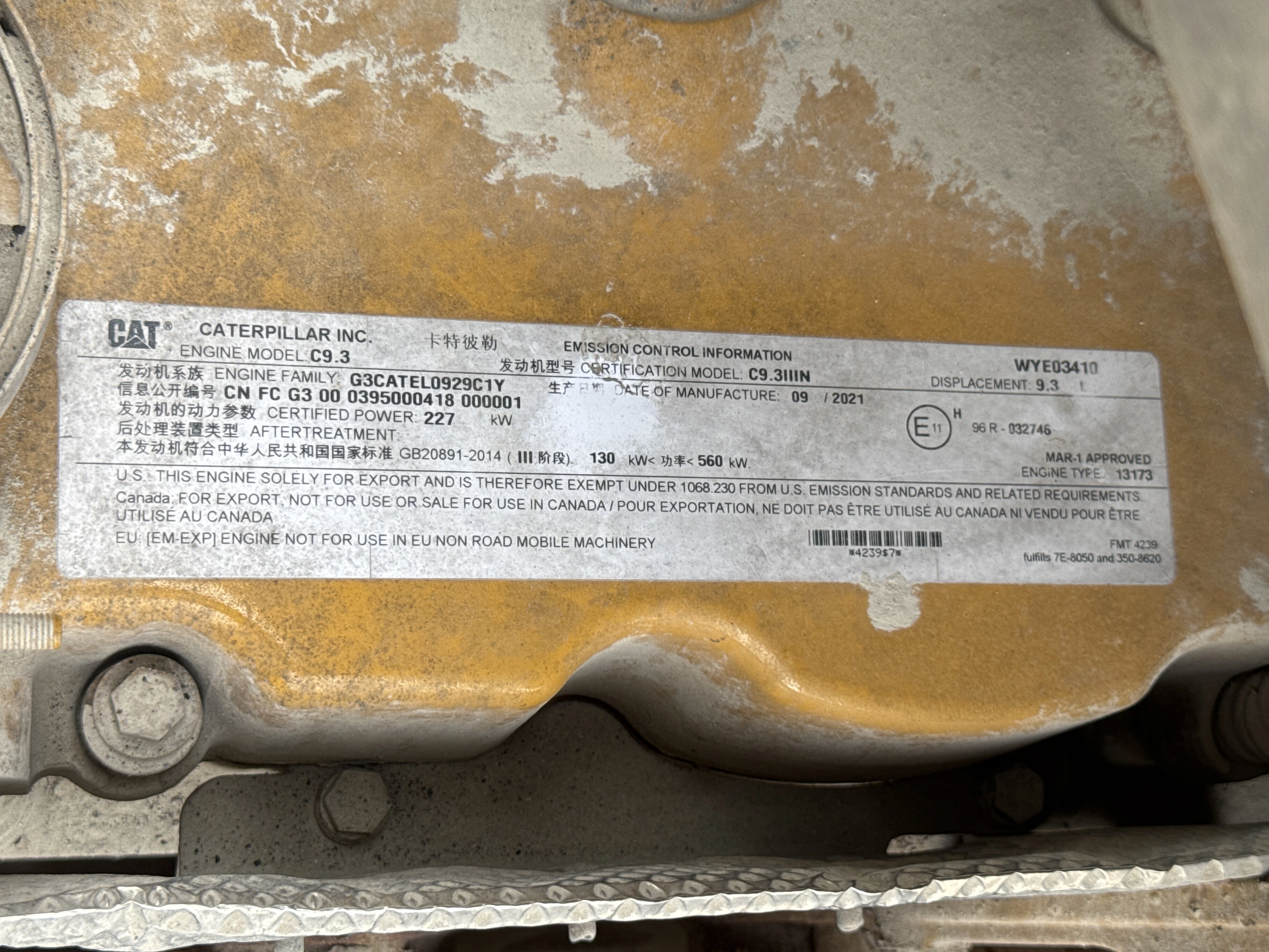 WHL-002-Cat-966L-wheel-loader-inspection-general-emissions-label