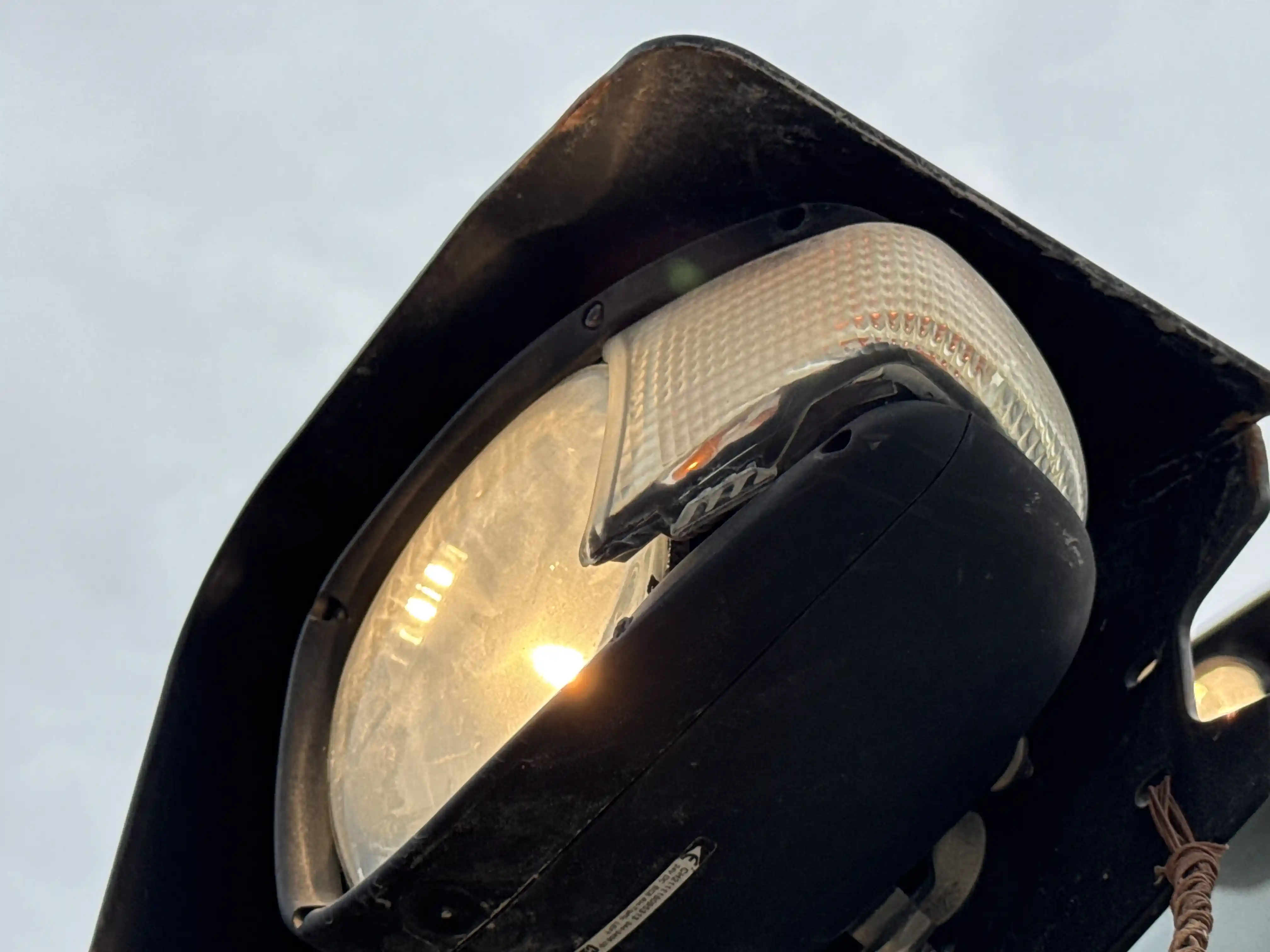 WHL-002-Cat-966L-wheel-loader-inspection-electronic-lights-and-signals-2