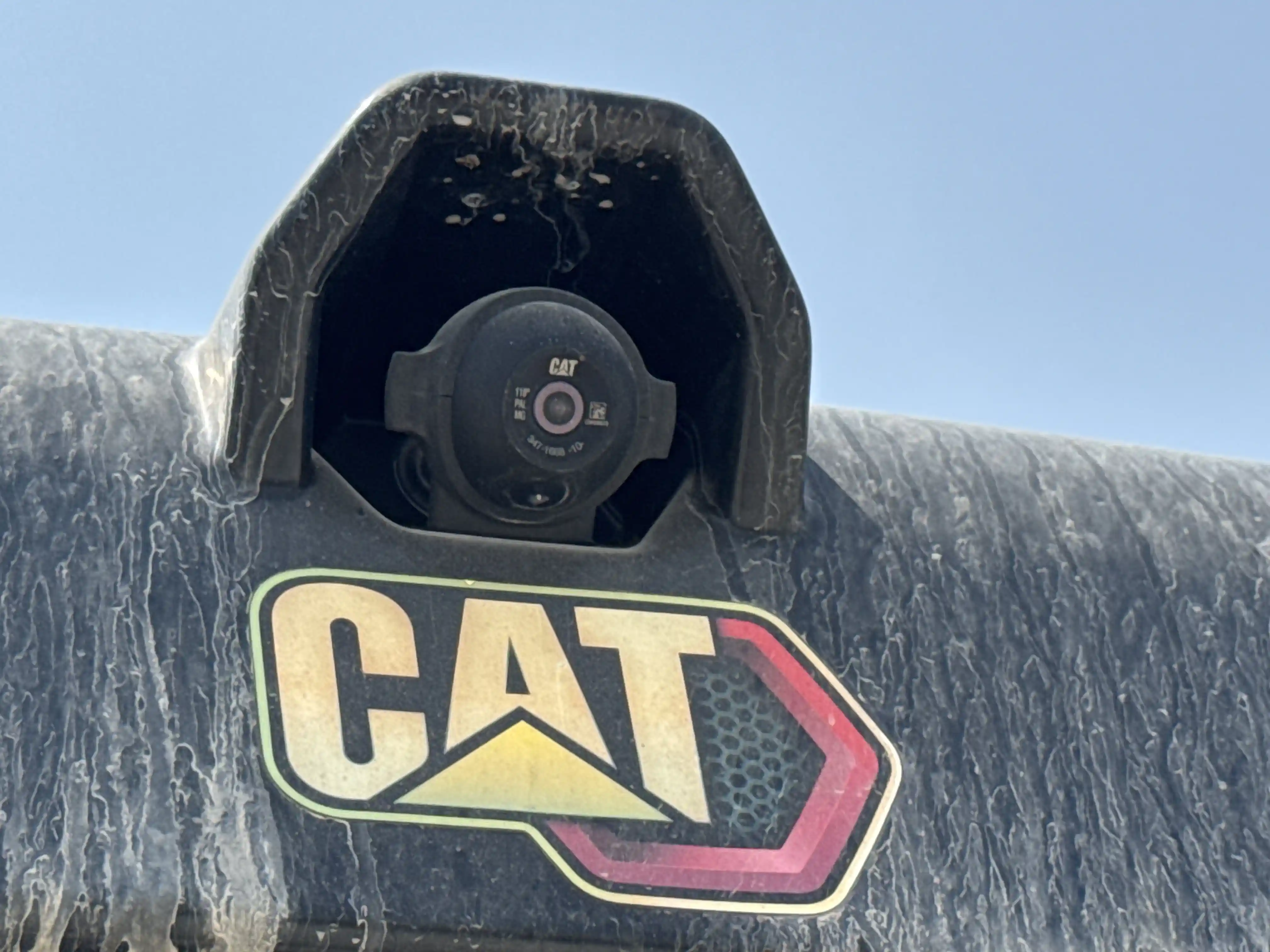 WHL-002-Cat-966L-wheel-loader-inspection-electronic-rear-camera-2