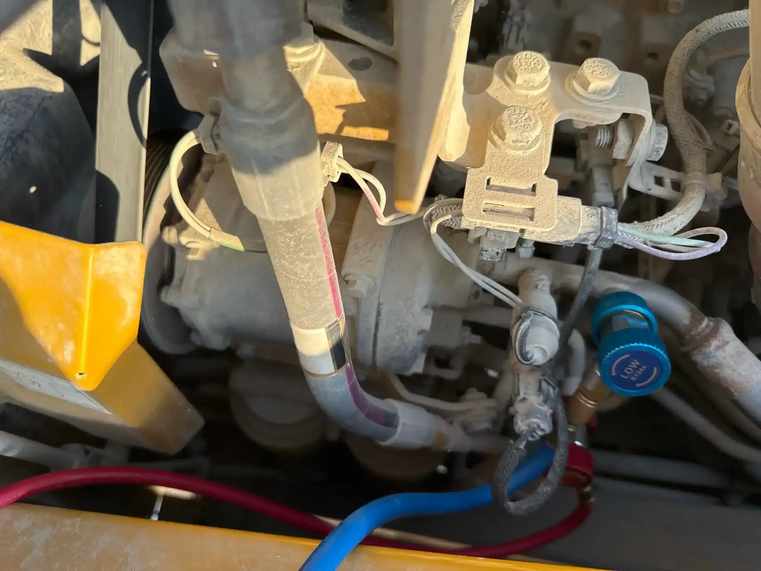 WHL-002-Cat-966L-wheel-loader-inspection-air-conditioning-AC-compressor-1