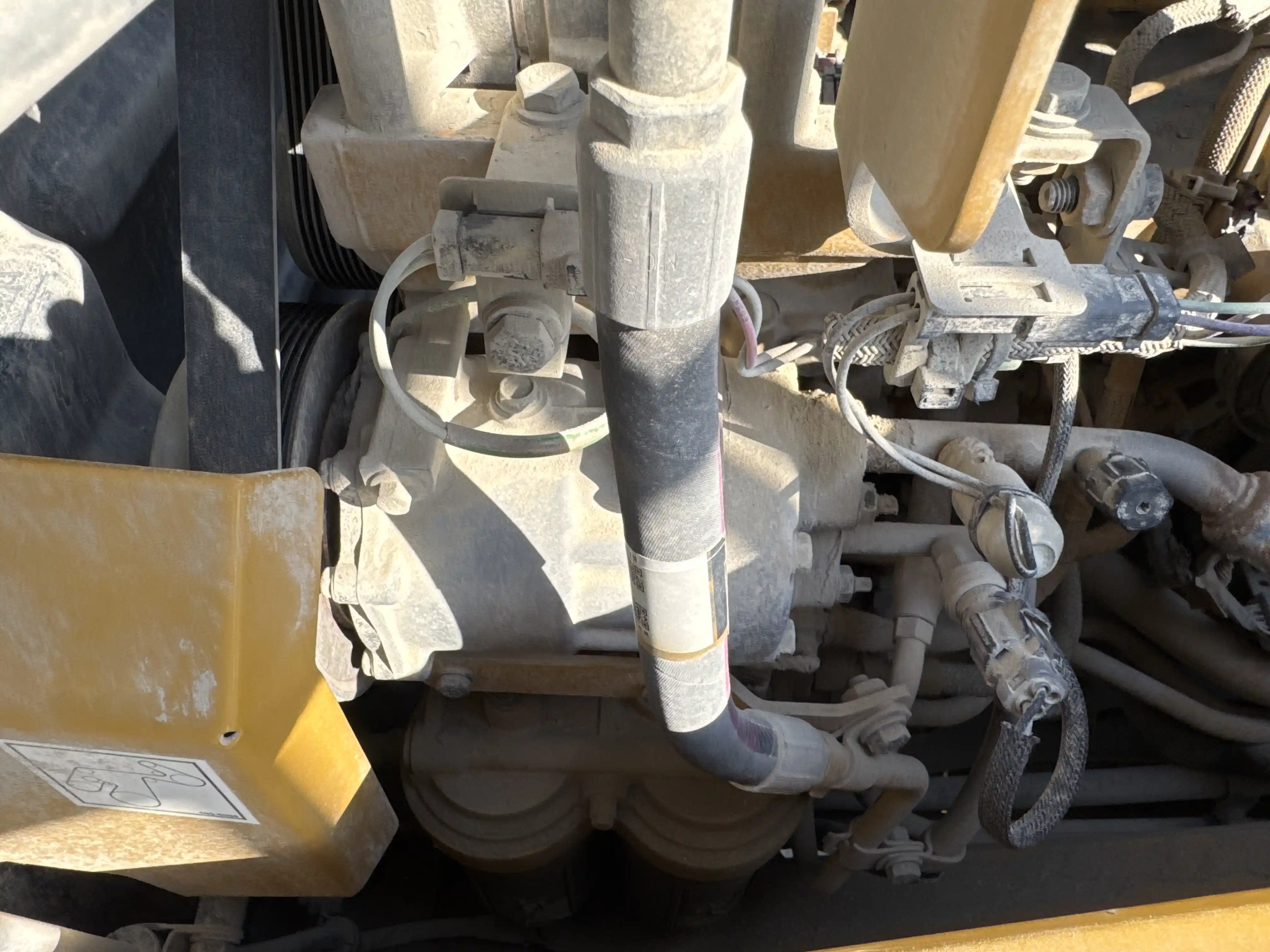WHL-002-Cat-966L-wheel-loader-inspection-air-conditioning-AC-compressor-2