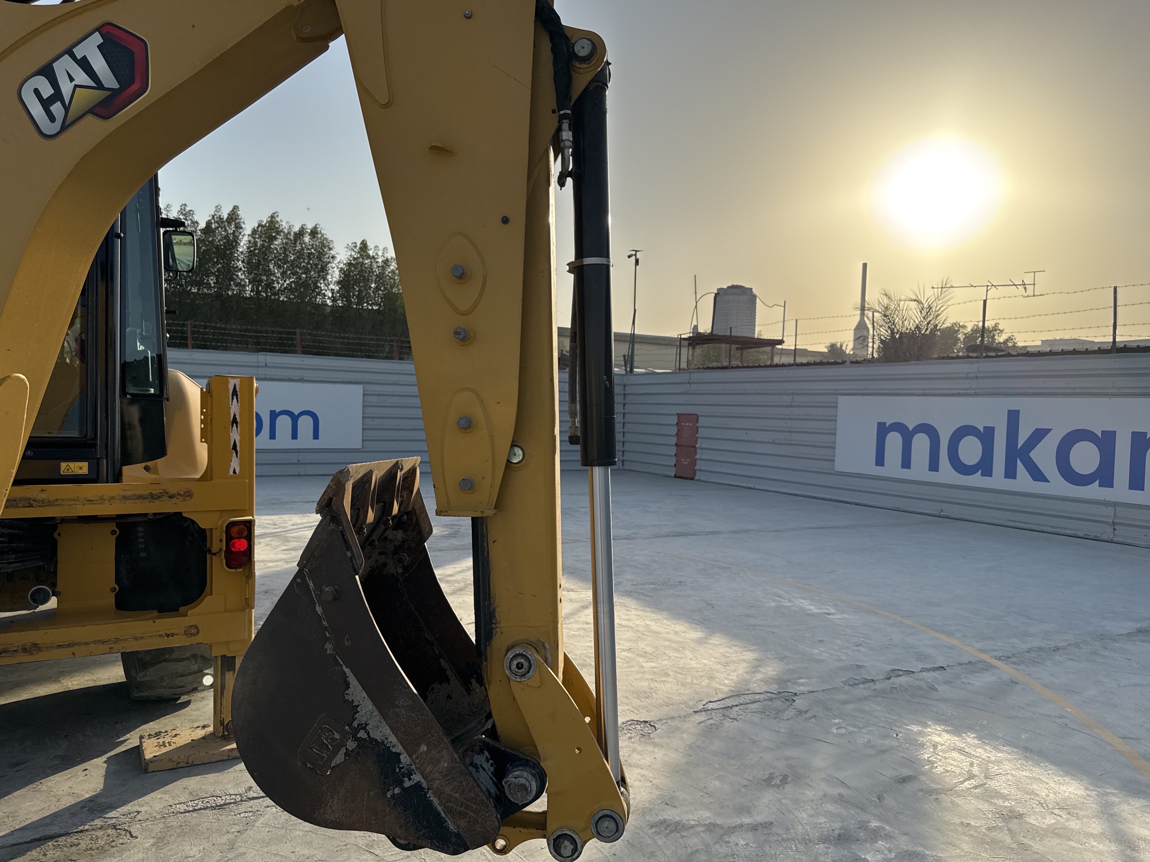 BHL-001-Cat-426F2-backhoe-loader-inspection-hydraulics-backhoe-bucket-cylinder-2