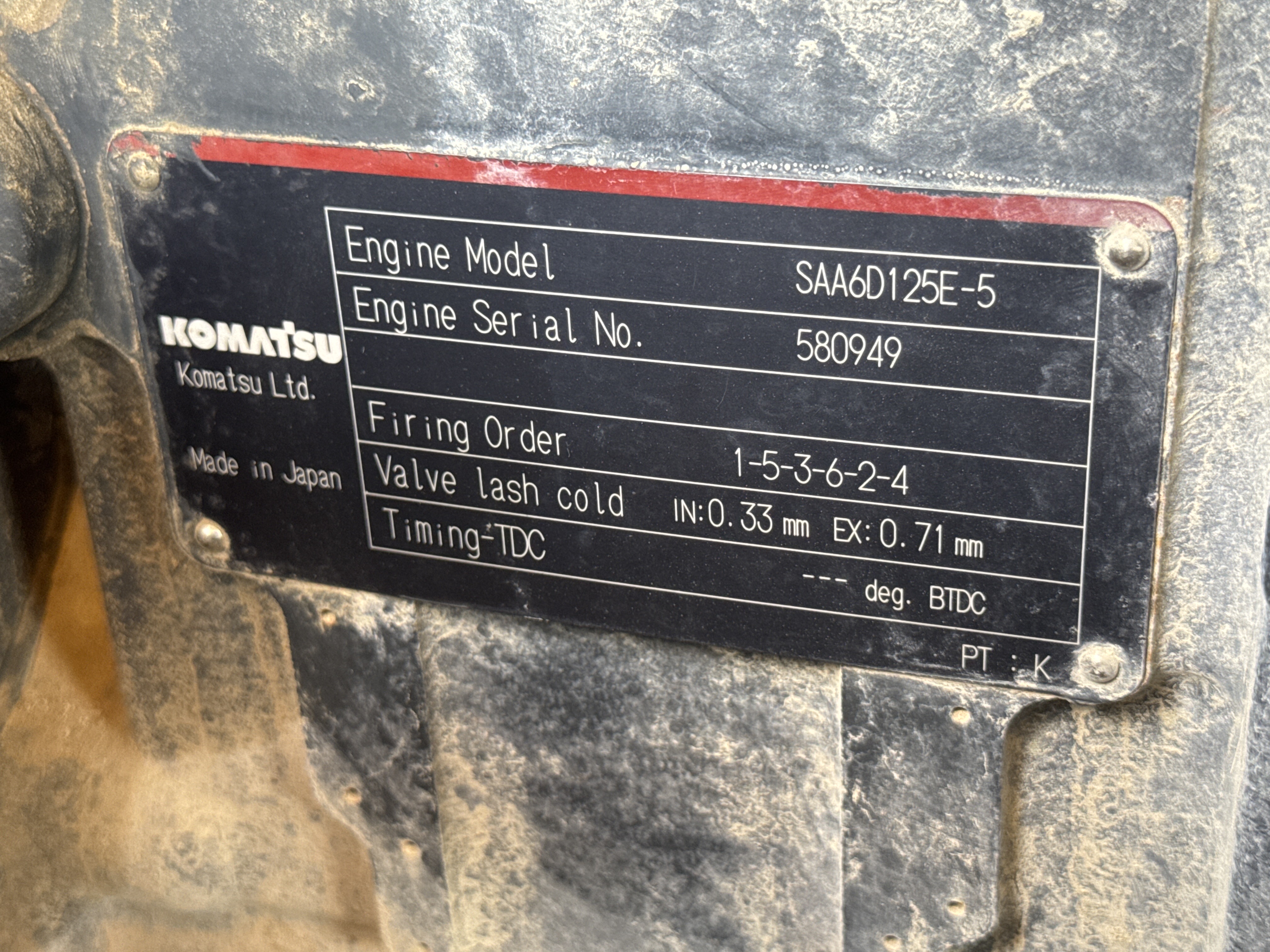 WHL-001-Komatsu-WA470-6R-wheel-loader-inspection-general-emissions-label