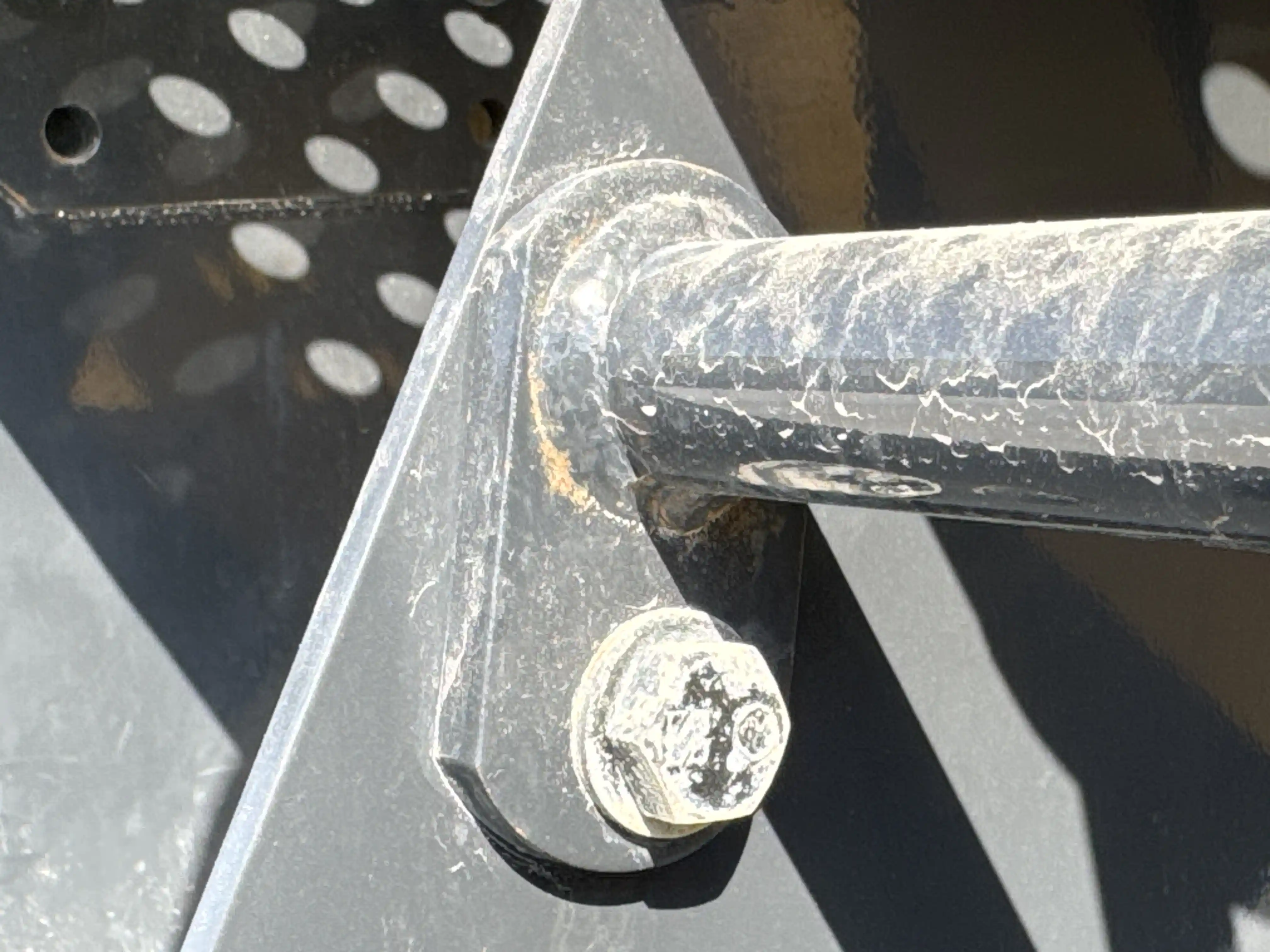 WHL-001-Komatsu-WA470-6R-wheel-loader-inspection-structure-handrails-5