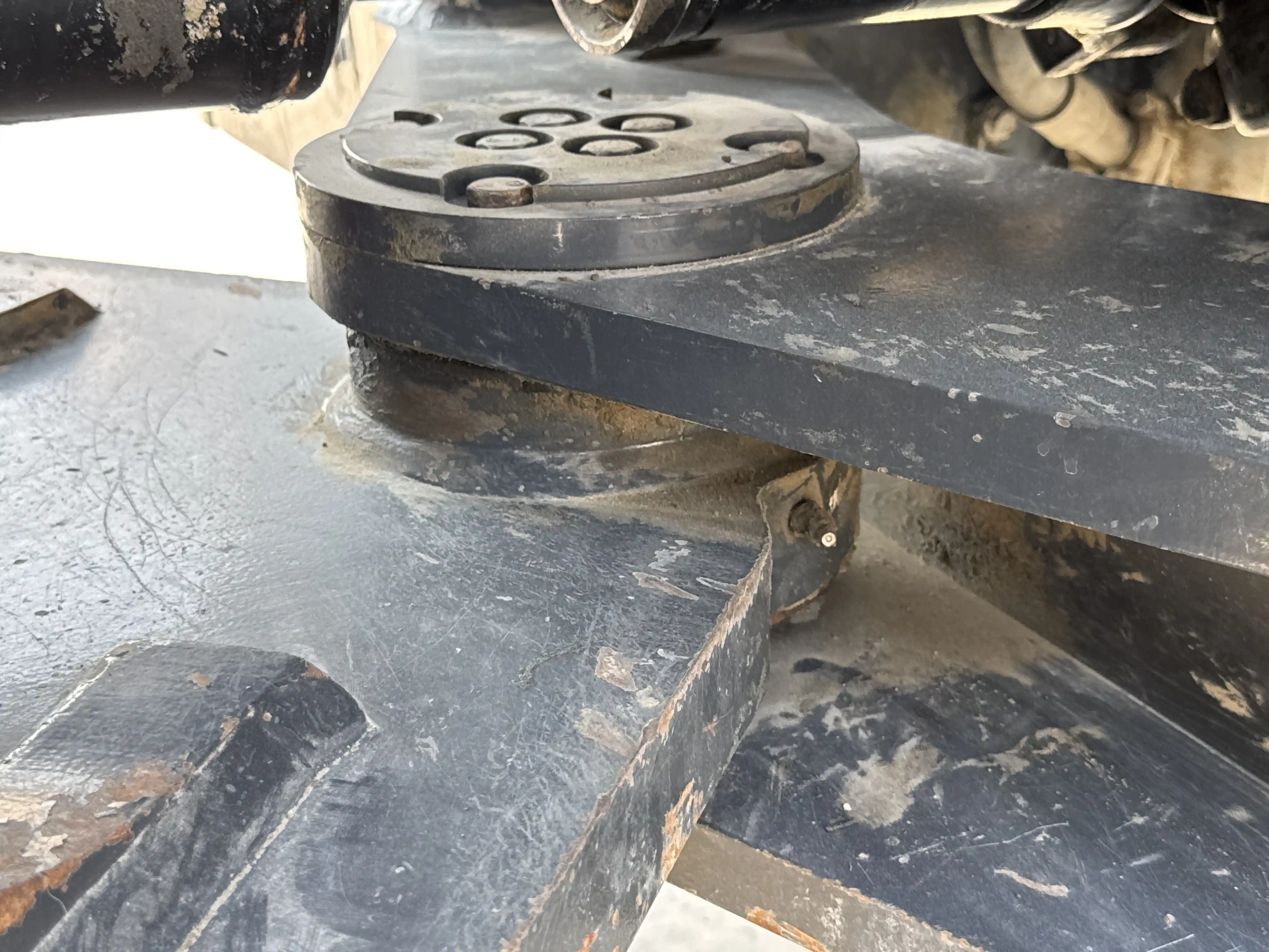 WHL-001-Komatsu-WA470-6R-wheel-loader-inspection-structure-articulated-joint-3
