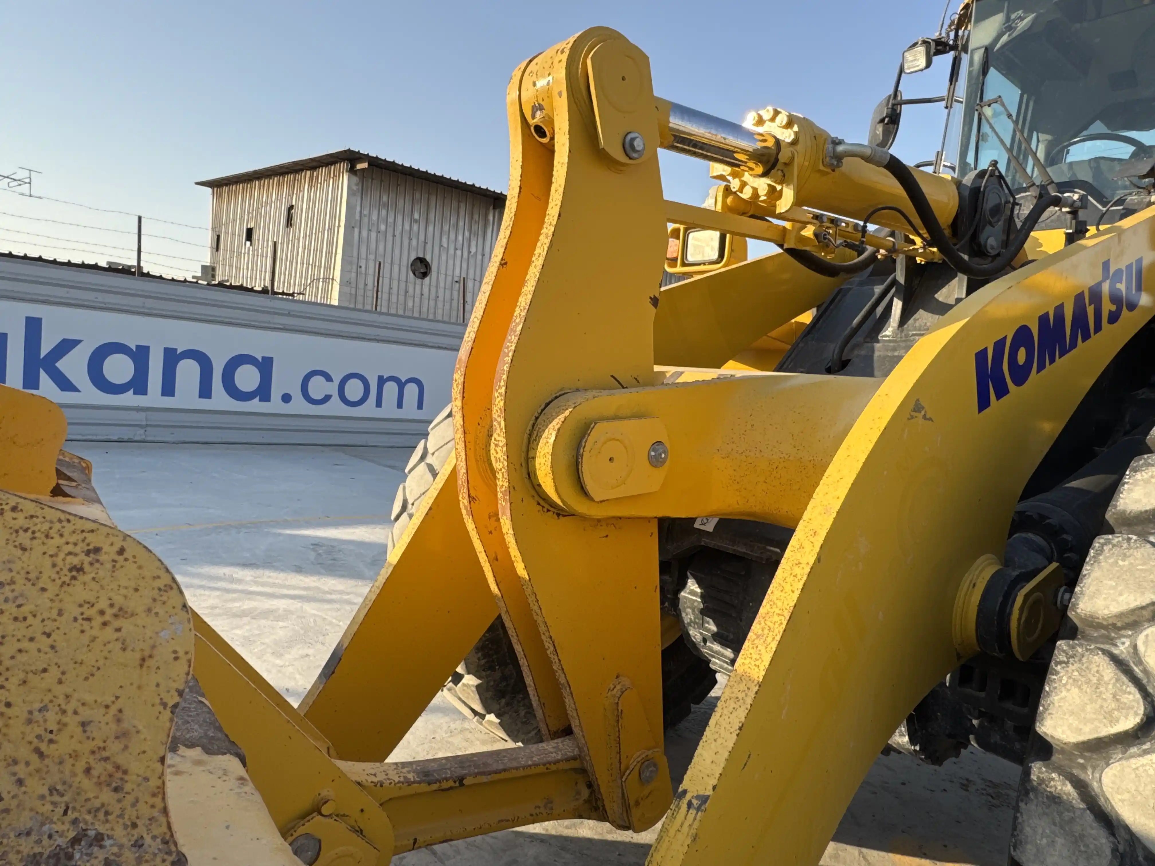 WHL-001-Komatsu-WA470-6R-wheel-loader-inspection-structure-bell-crank-1