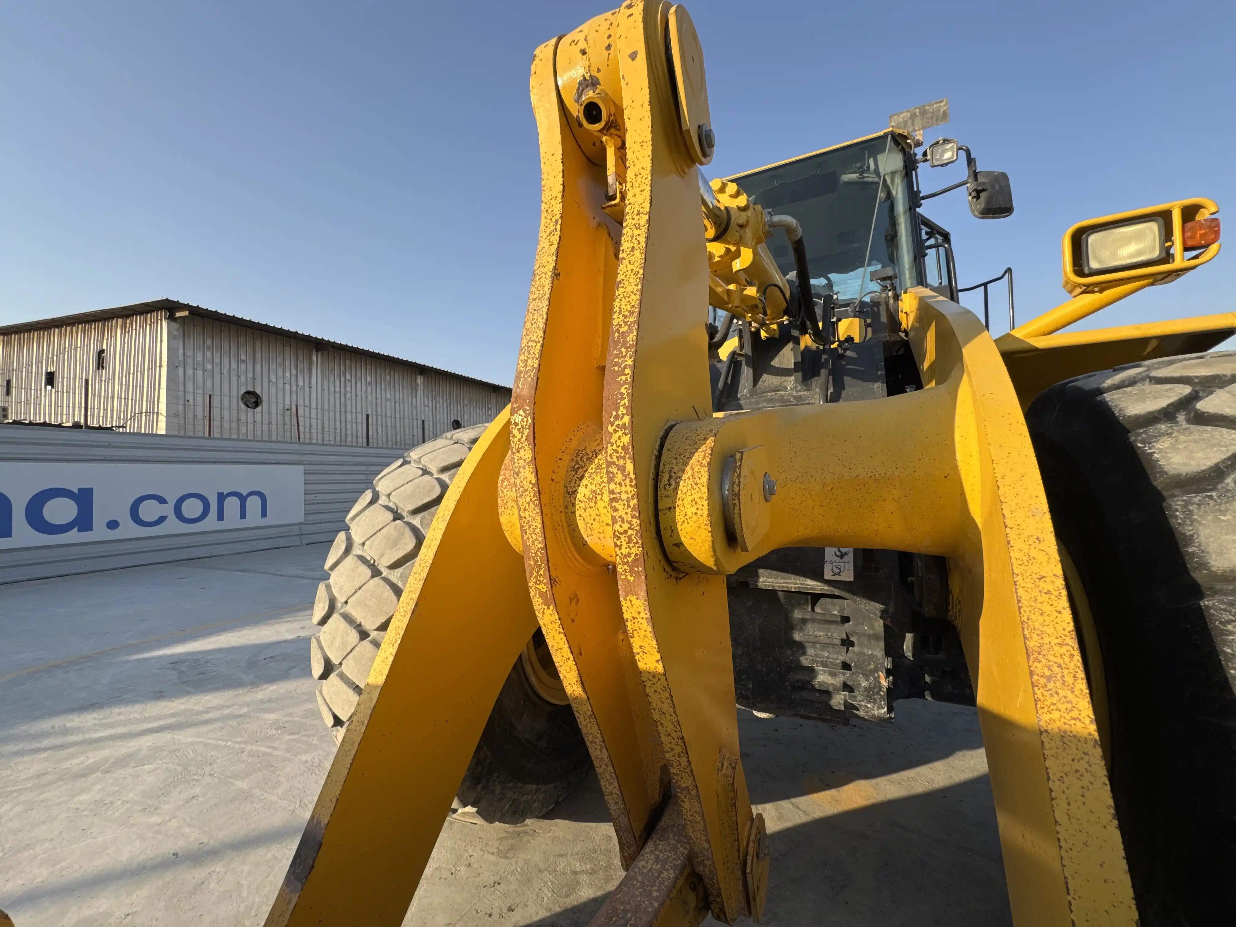 WHL-001-Komatsu-WA470-6R-wheel-loader-inspection-structure-bell-crank-2