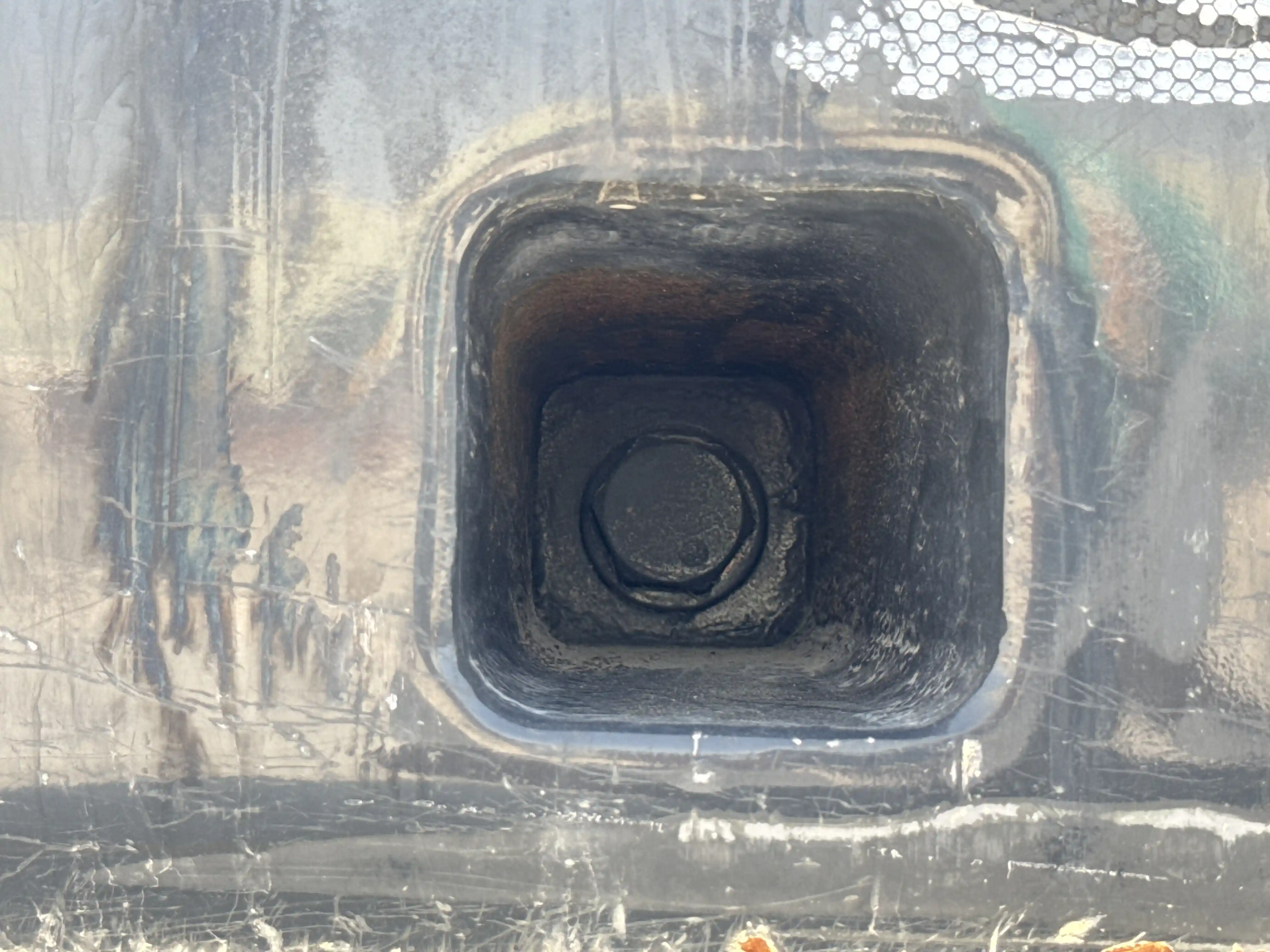 WHL-001-Komatsu-WA470-6R-wheel-loader-inspection-safety-counter-weight-bolts-2