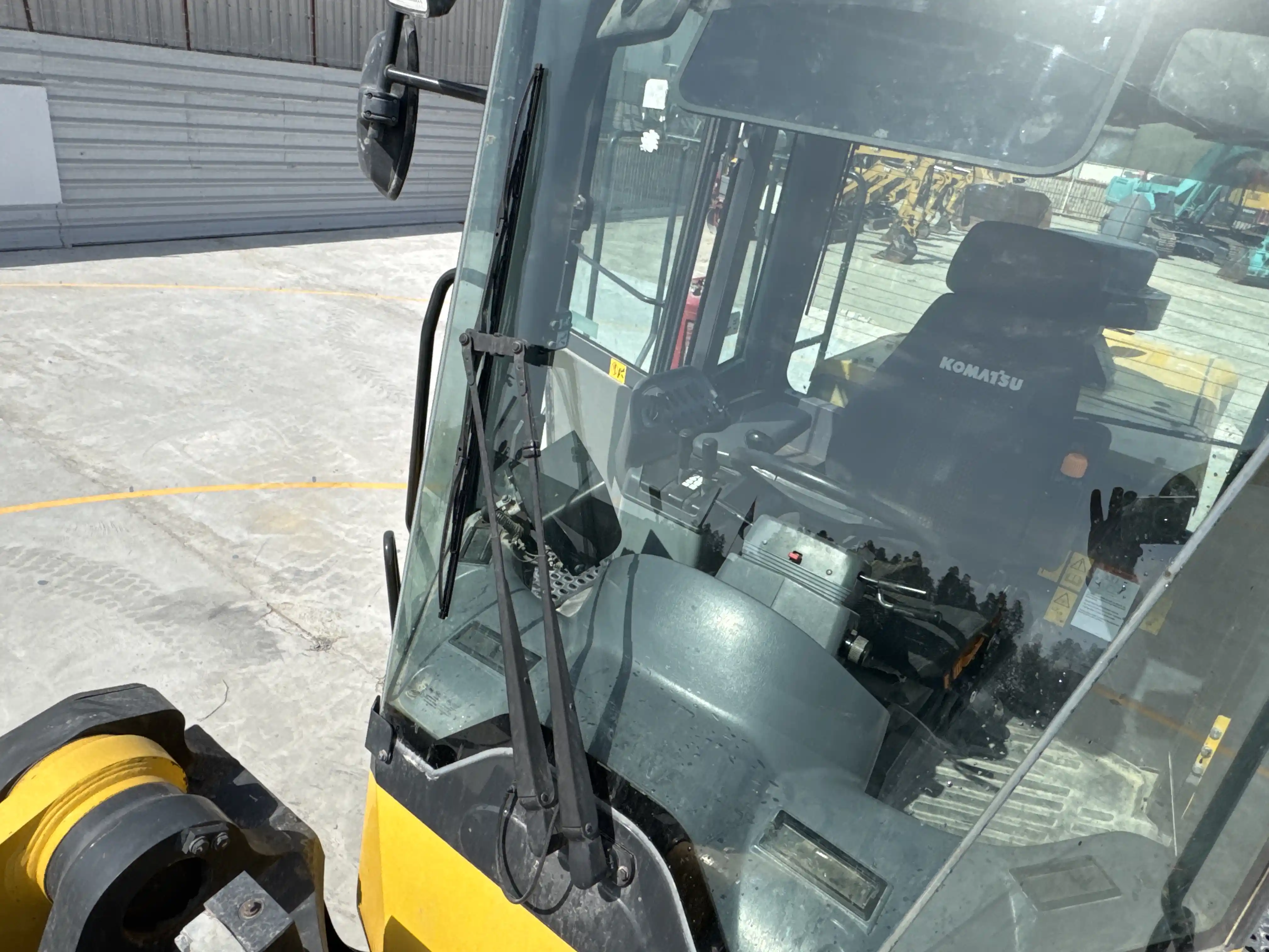 WHL-001-Komatsu-WA470-6R-wheel-loader-inspection-electronic-wipers-1