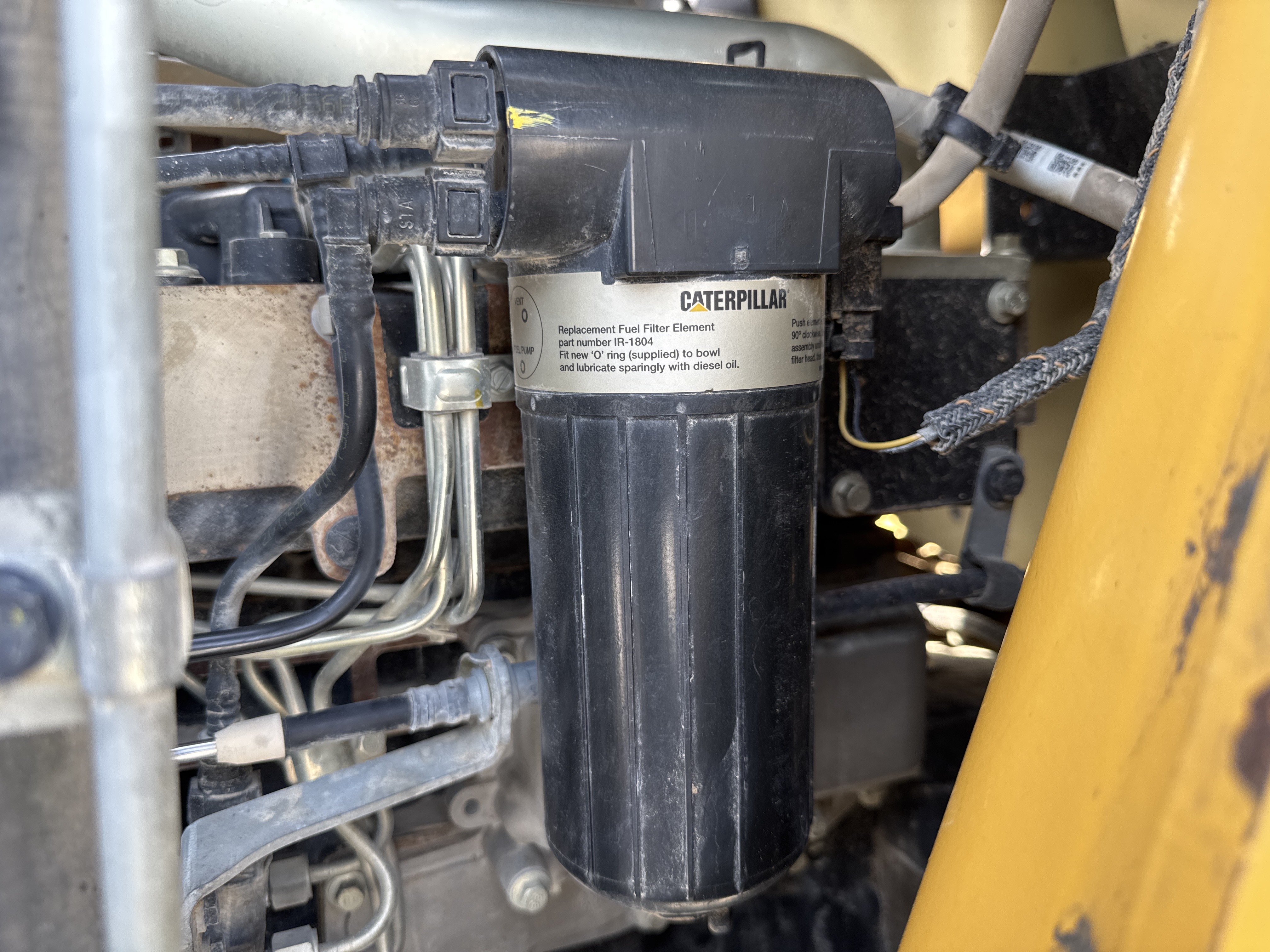 BHL-001-Cat-426F2-backhoe-loader-inspection-engine-fuel-leaks-3