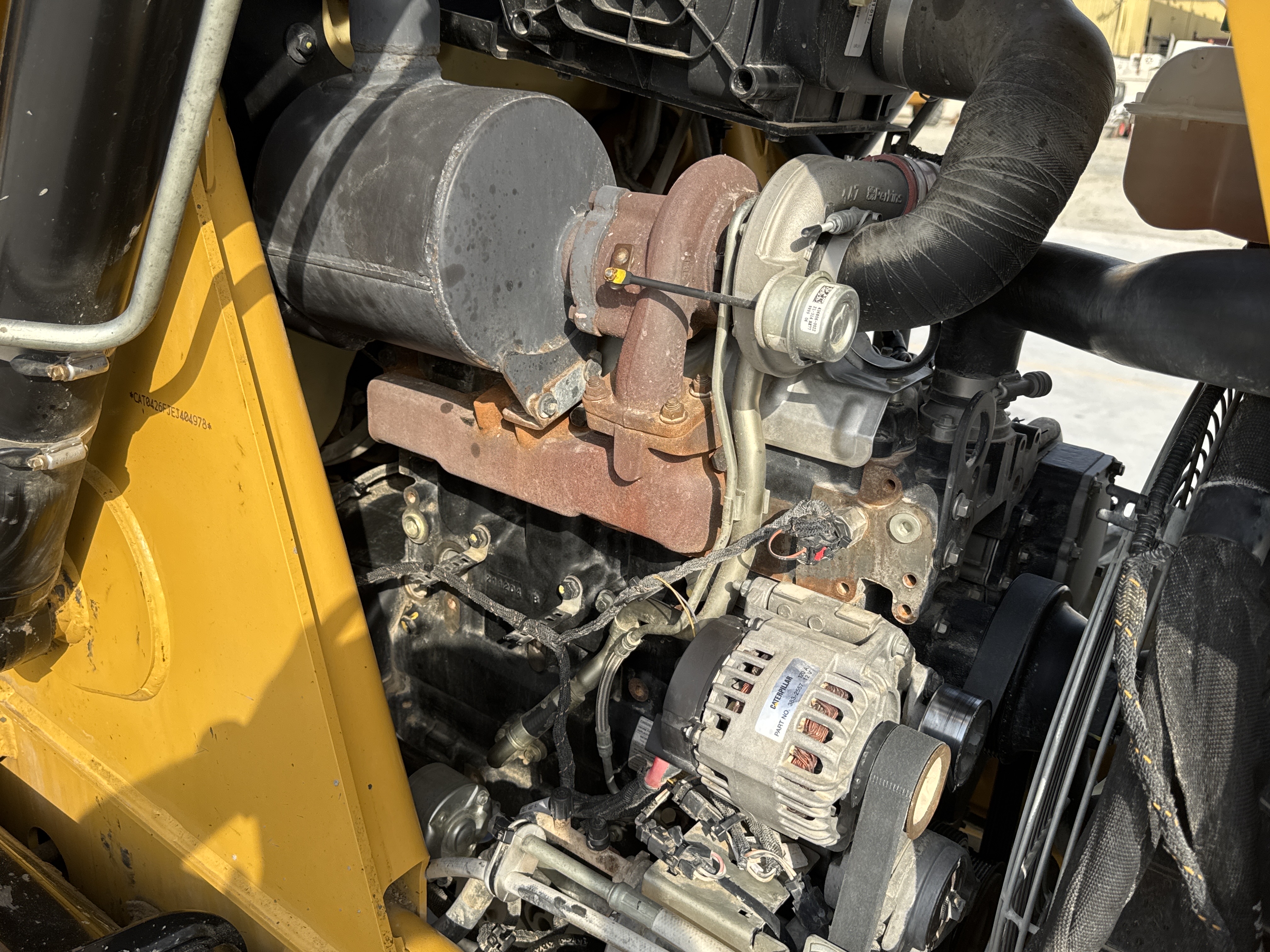 BHL-001-Cat-426F2-backhoe-loader-inspection-engine-engine-oil-leaks-5