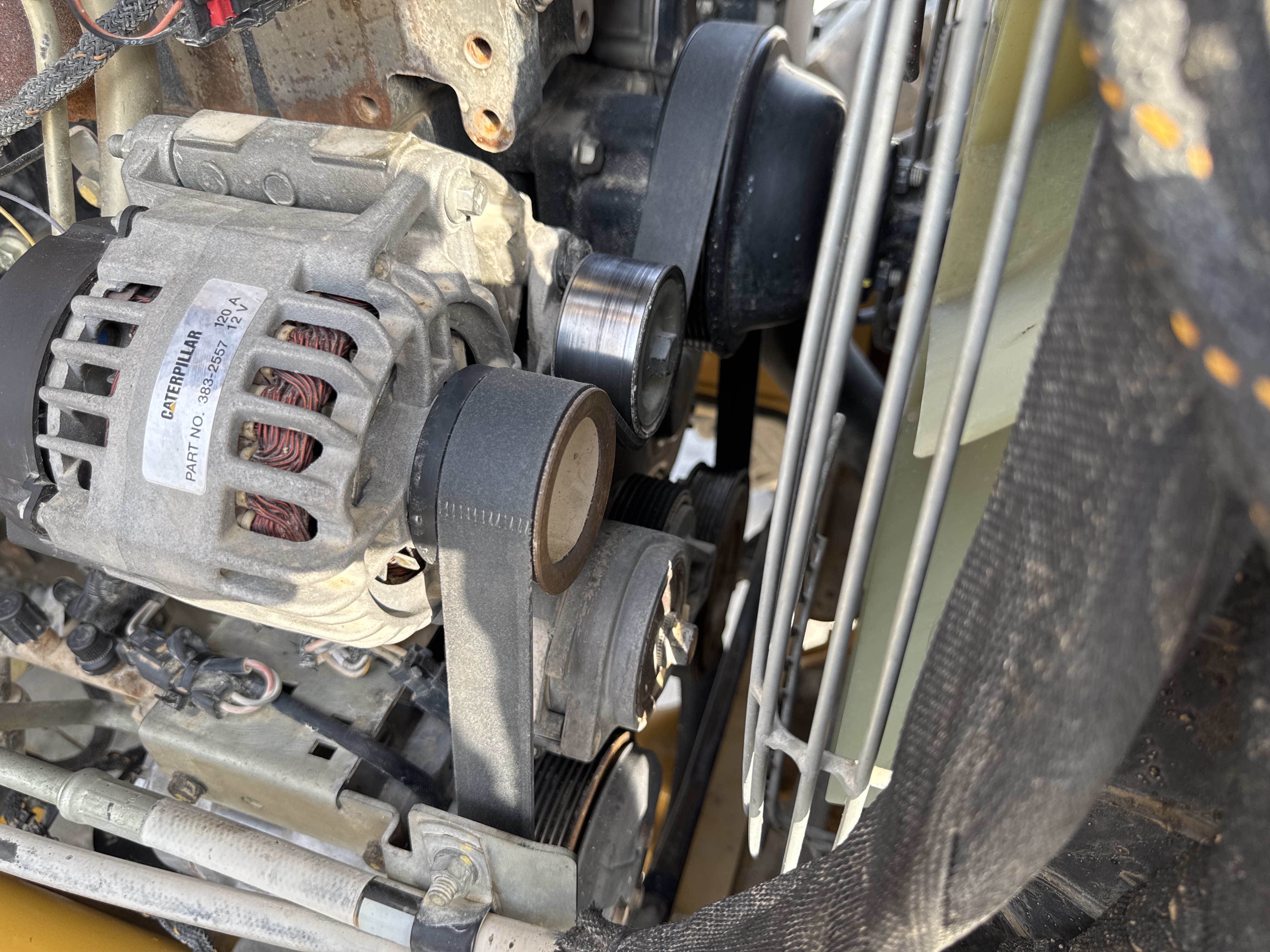 BHL-001-Cat-426F2-backhoe-loader-inspection-engine-belts-1