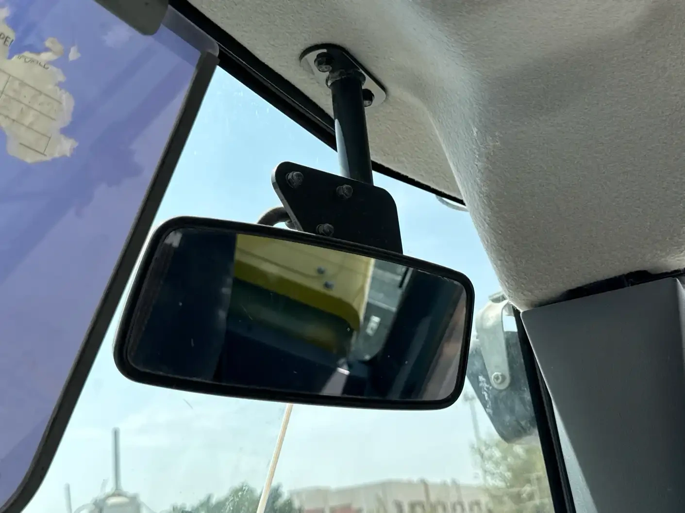 WHL-001-Komatsu-WA470-6R-wheel-loader-inspection-cabin-mirrors-1