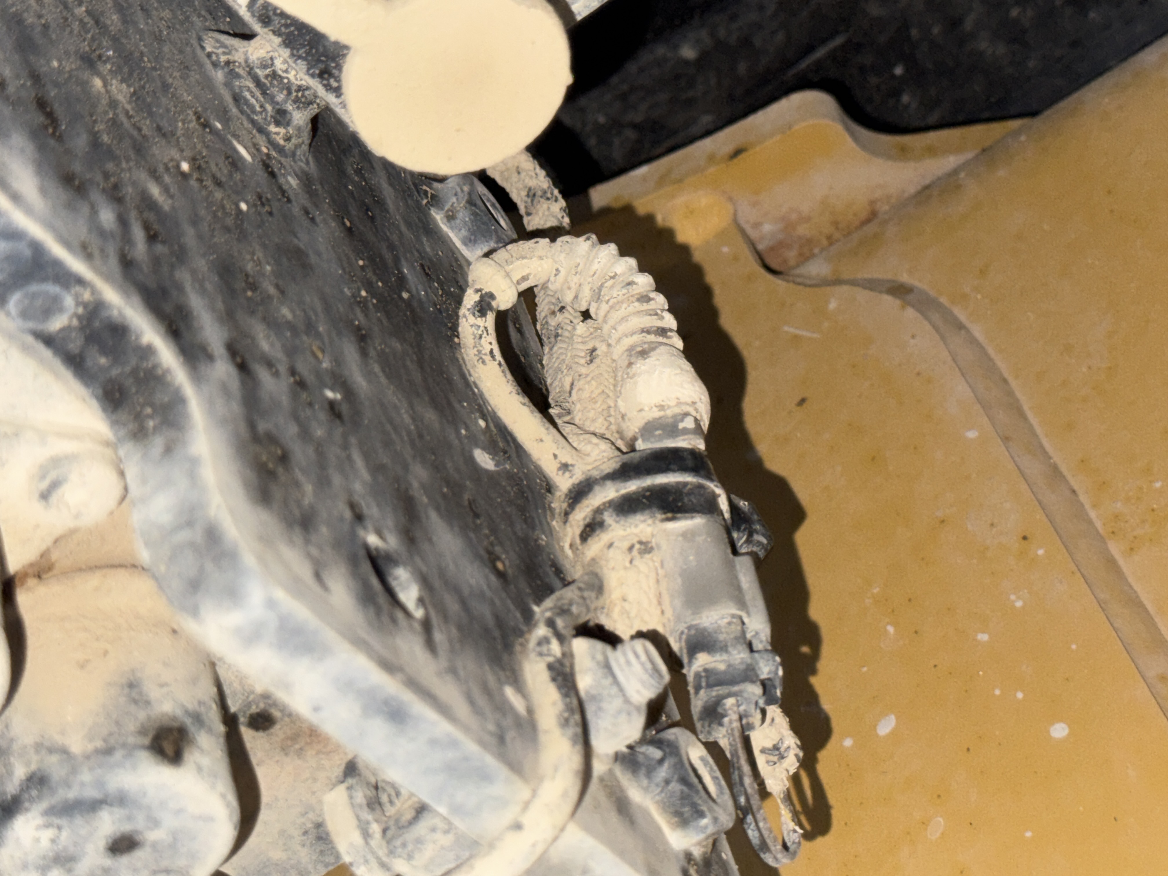 BHL-001-Cat-426F2-backhoe-loader-inspection-hydraulics-wiring-harness-1