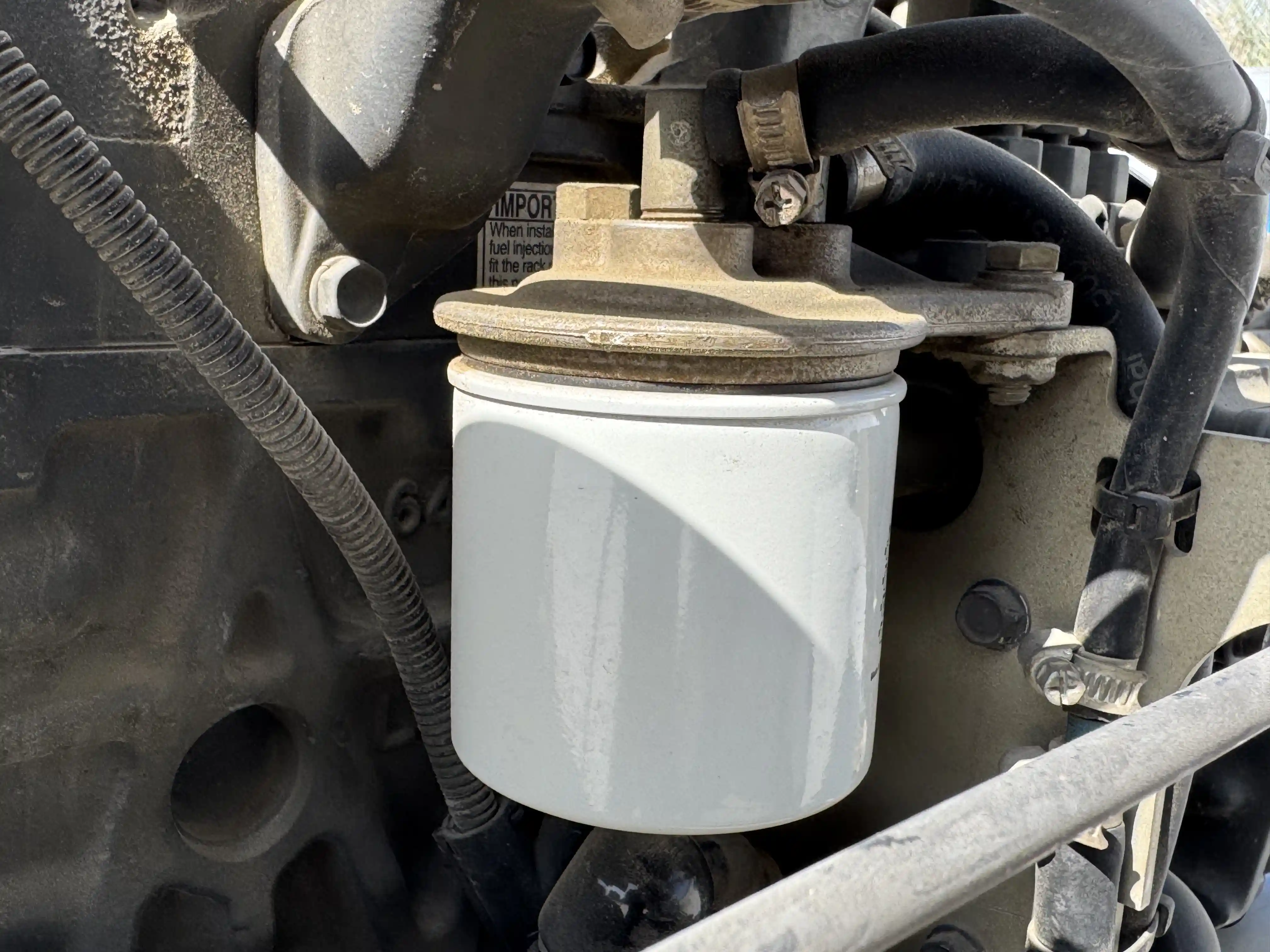SRC-001-Dynapac-CC1200-VI-tandem-roller-inspection-engine-fuel-leaks-3