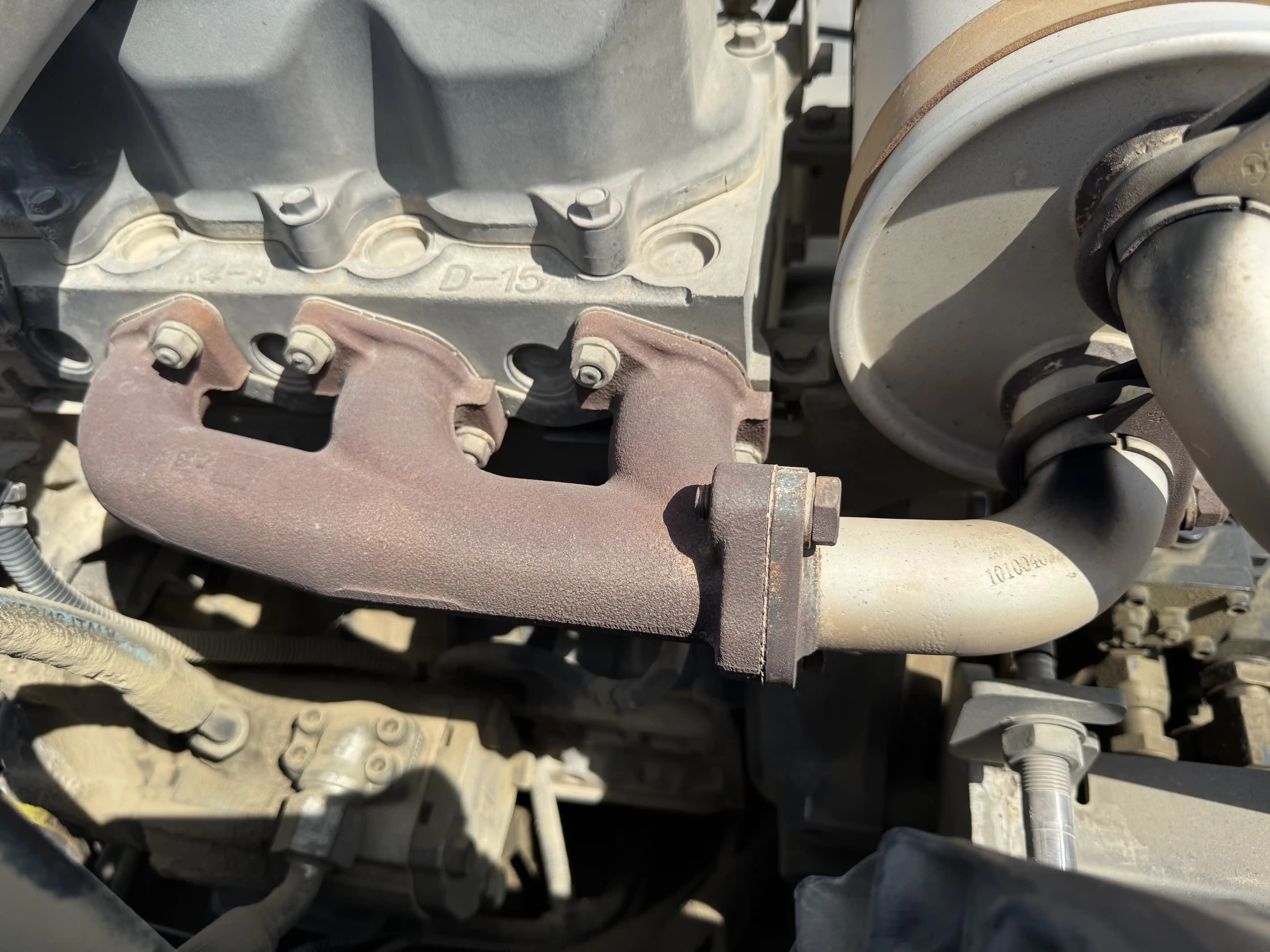 SRC-001-Dynapac-CC1200-VI-tandem-roller-inspection-engine-exhaust-system-1