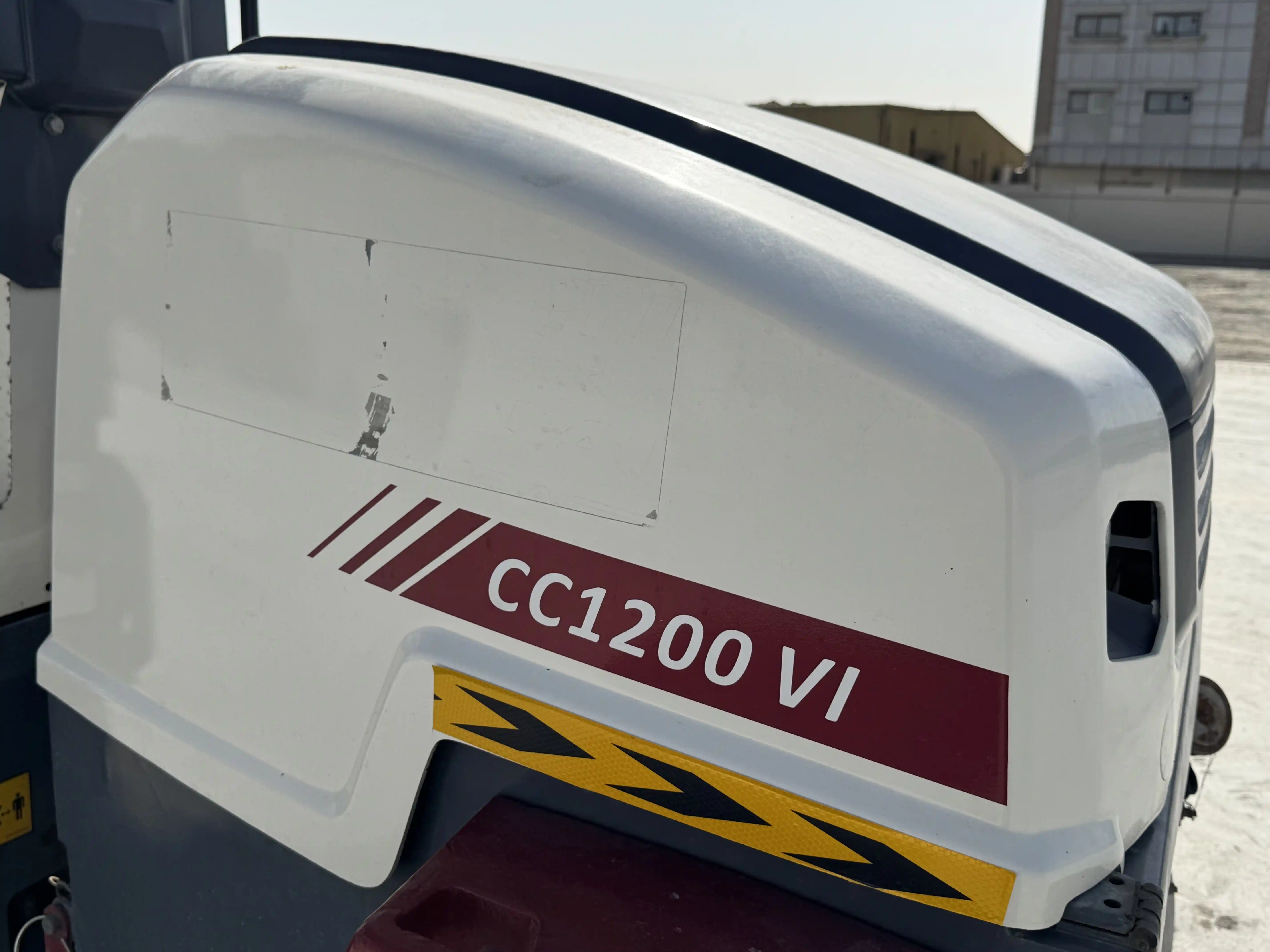 SRC-001-Dynapac-CC1200-VI-tandem-roller-inspection-structure-sheet-metal-fiberglass-1
