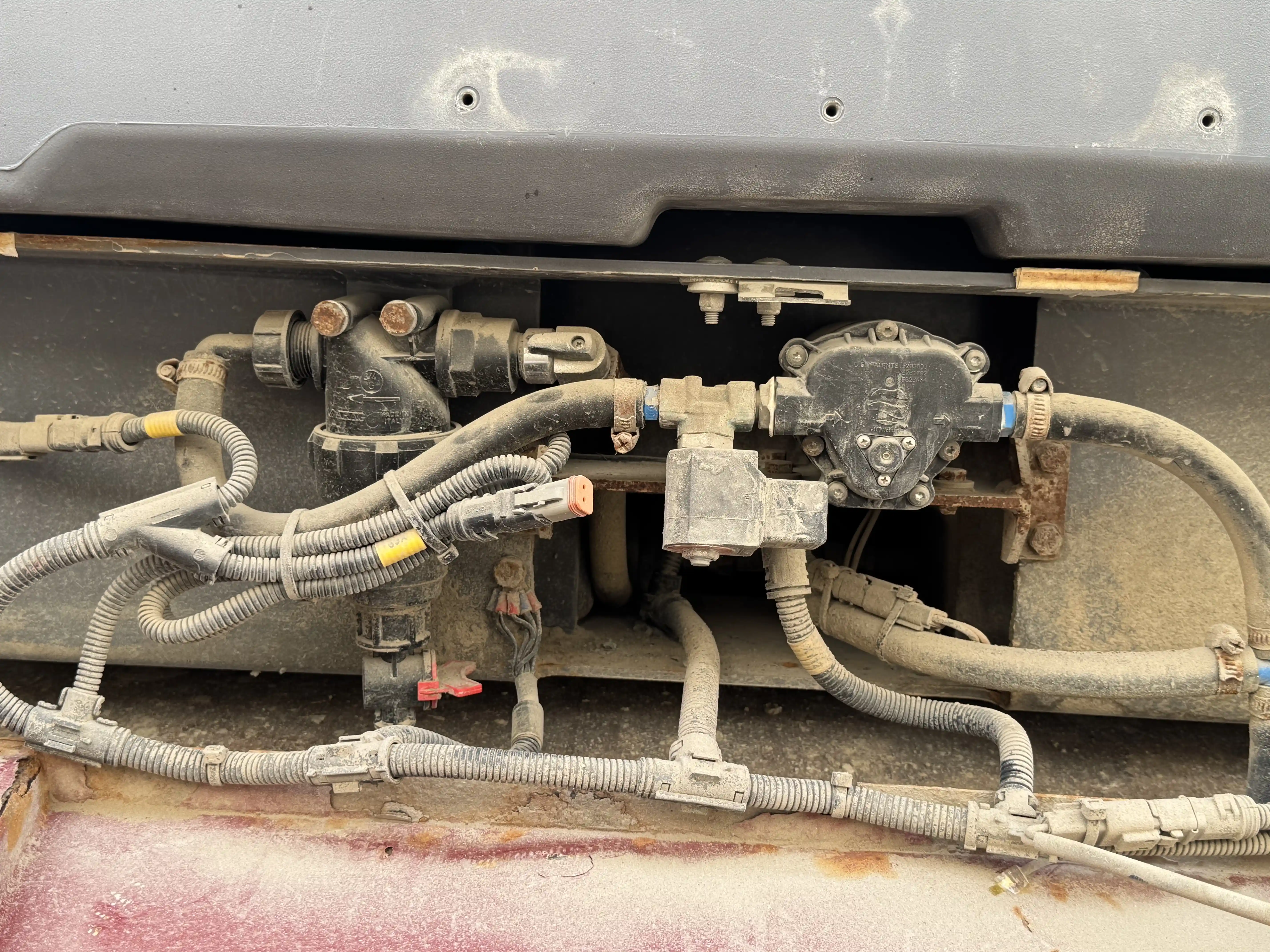 SRC-001-Dynapac-CC1200-VI-tandem-roller-inspection-structure-water-spraying-system-1