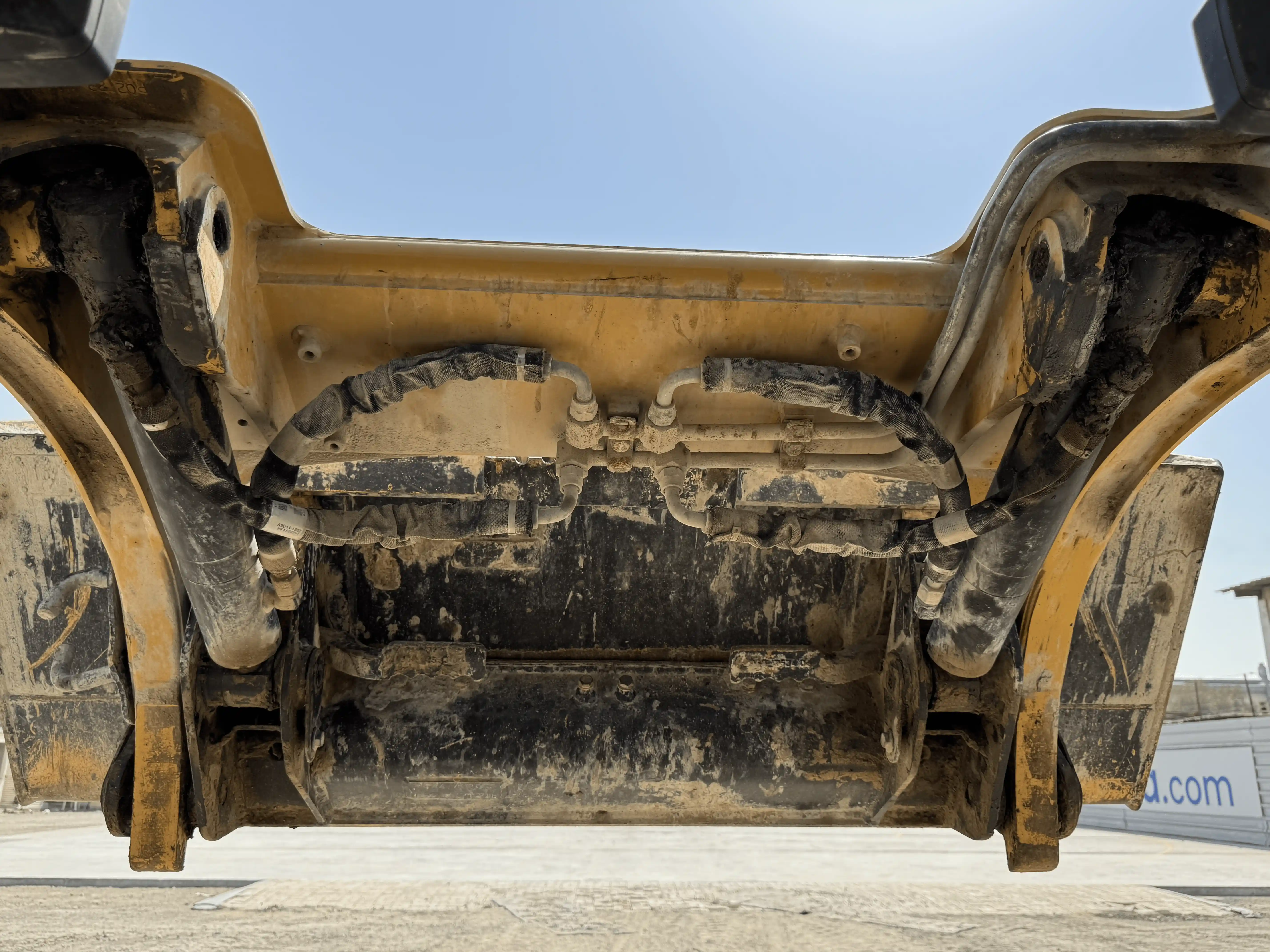SSL-004-Cat-226B3-skid-steer-loader-inspection-hydraulics-lift-arm-3