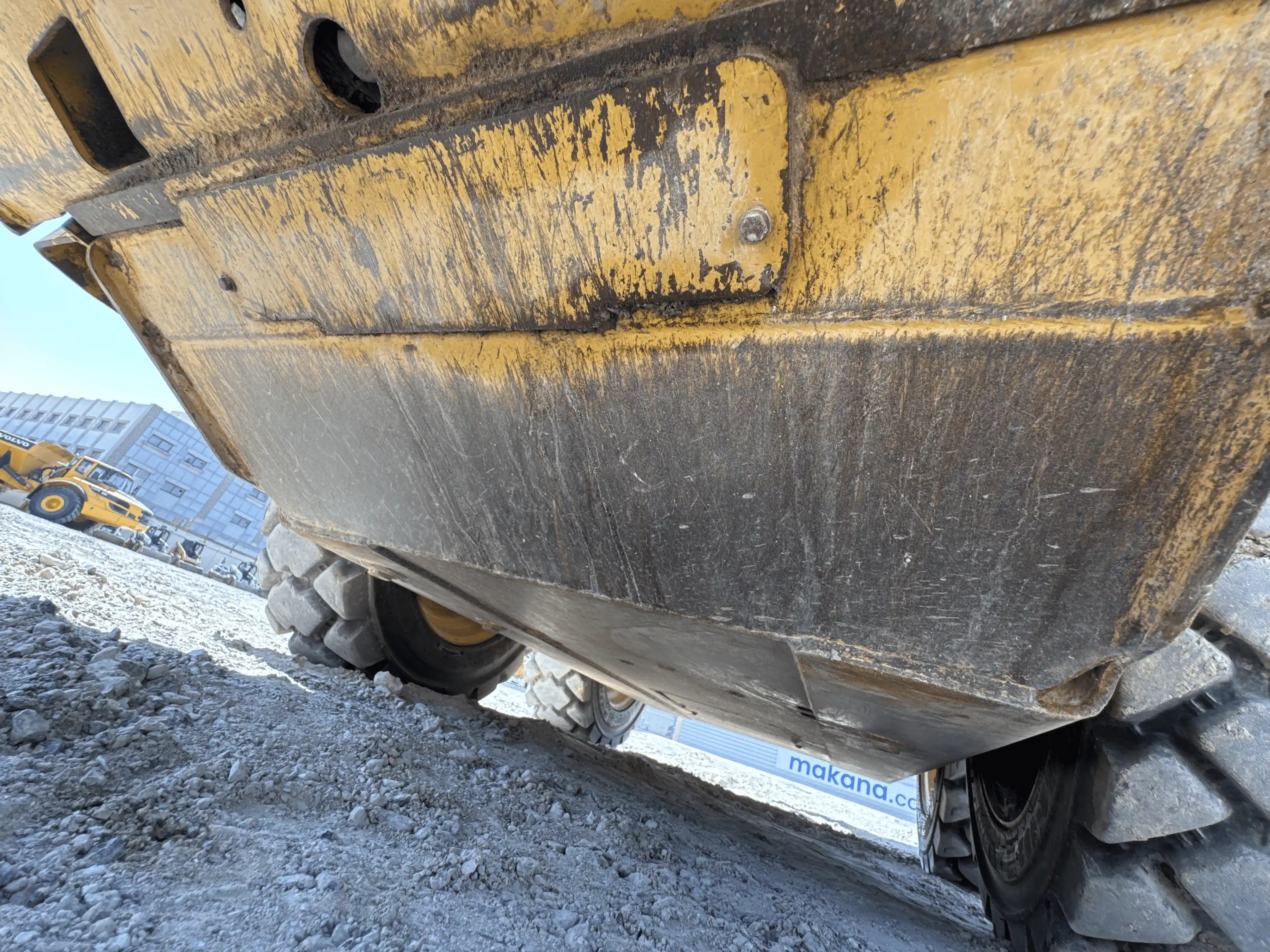 SSL-004-Cat-226B3-skid-steer-loader-inspection-engine-fuel-tank-3