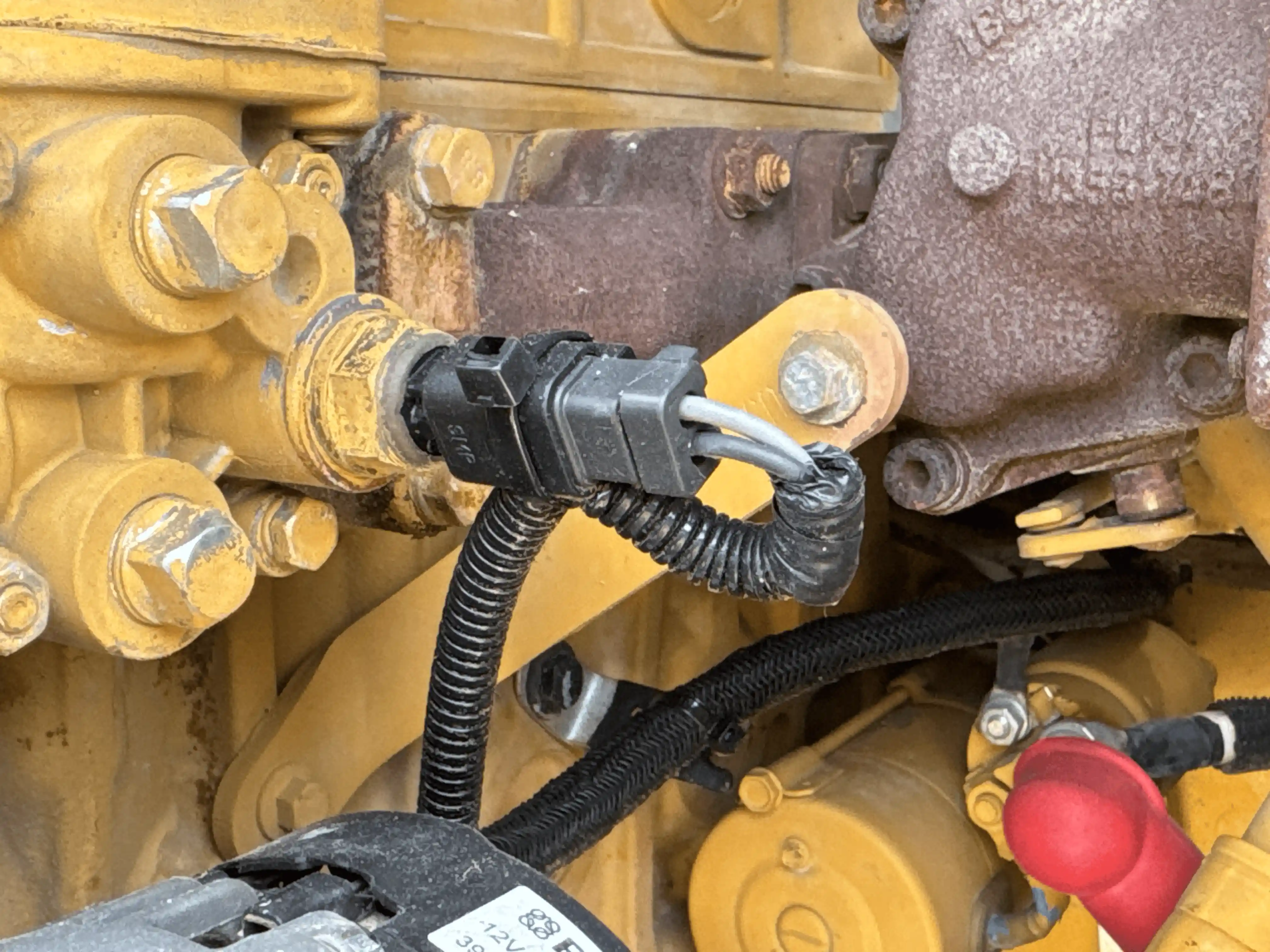 SSL-004-Cat-226B3-skid-steer-loader-inspection-electronics-main-harness-2