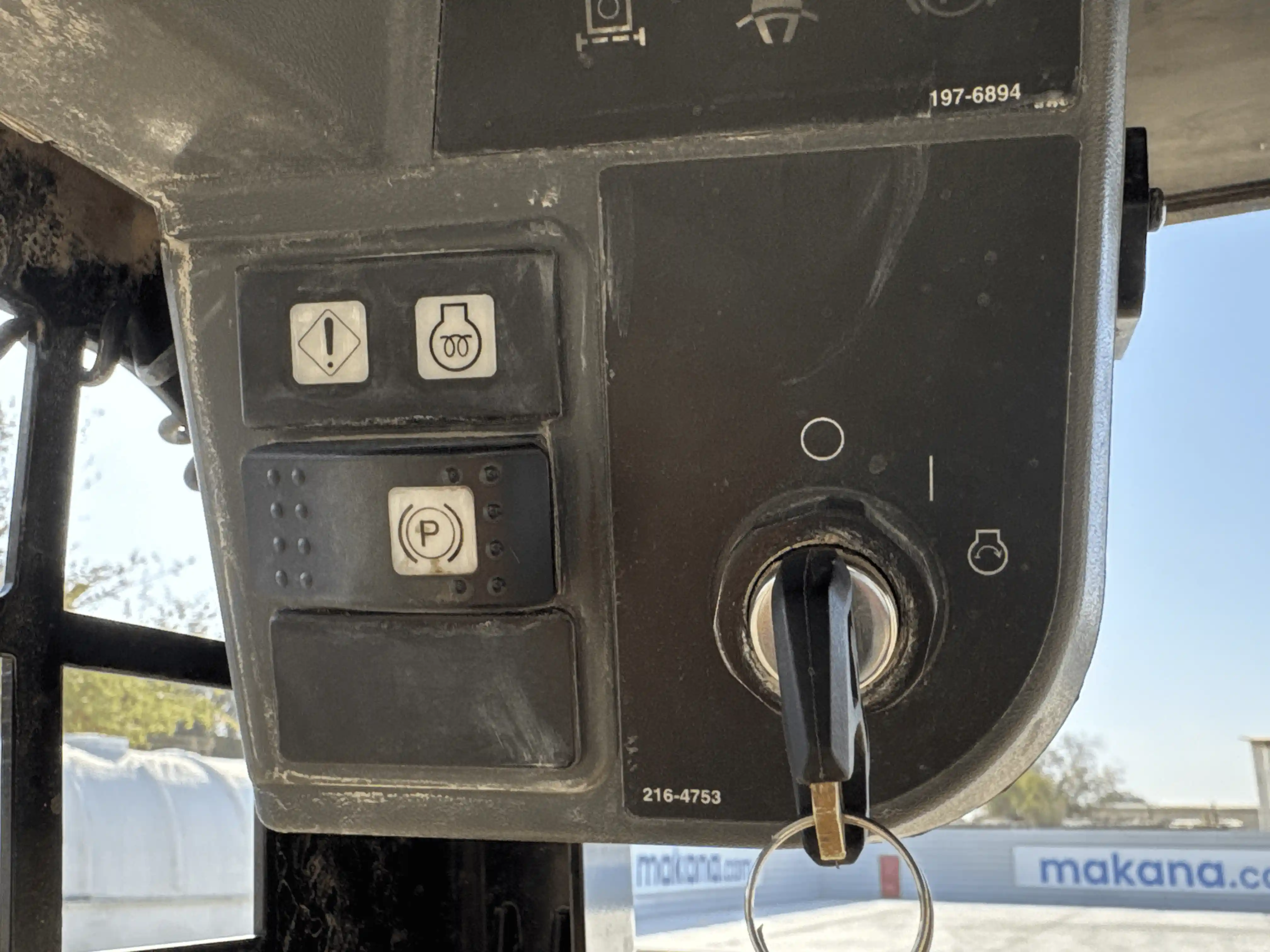 SSL-004-Cat-226B3-skid-steer-loader-inspection-cabin-electronic-instrument-board-2