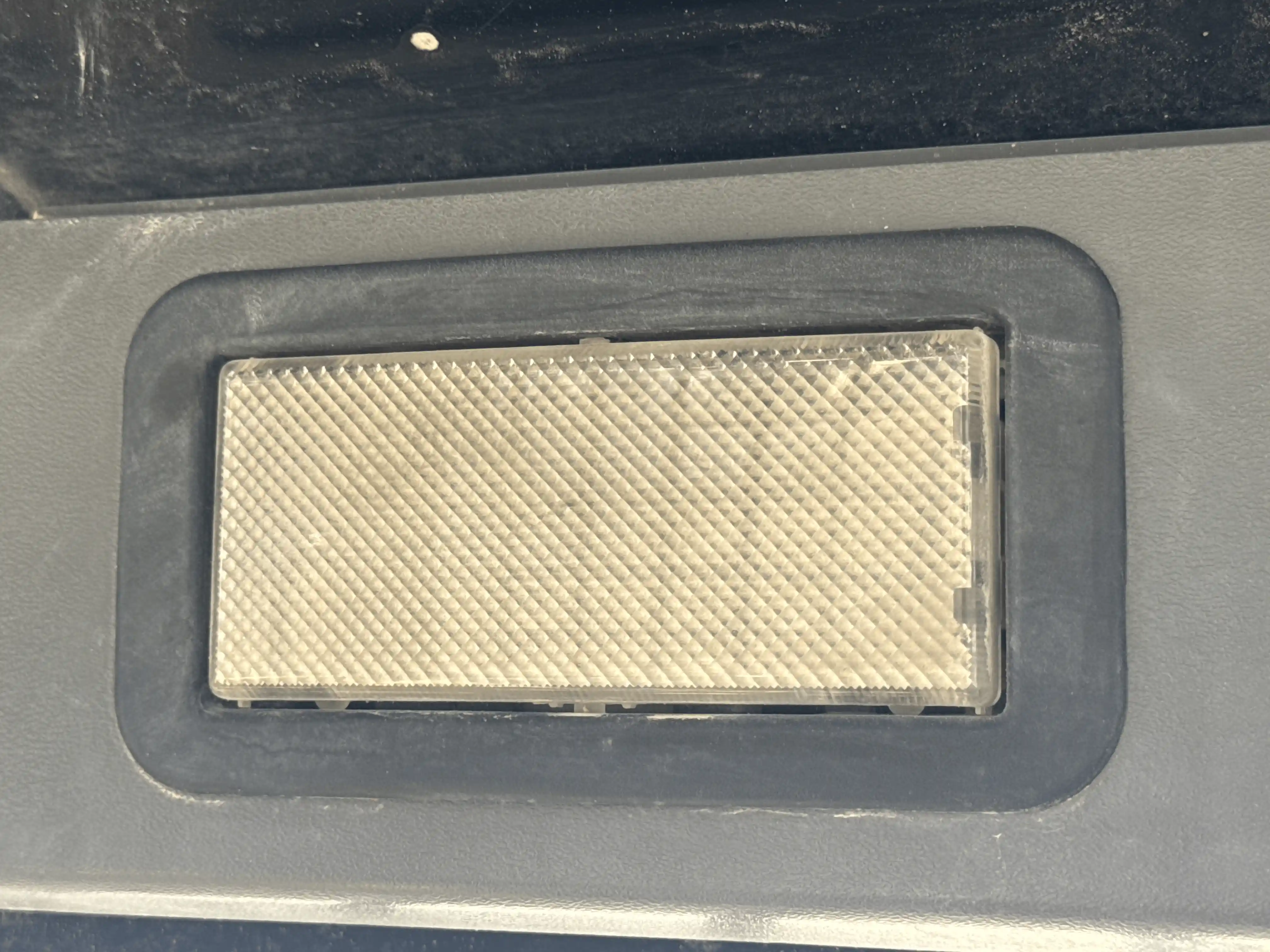 SSL-004-Cat-226B3-skid-steer-loader-inspection-cabin-cabin-light-2