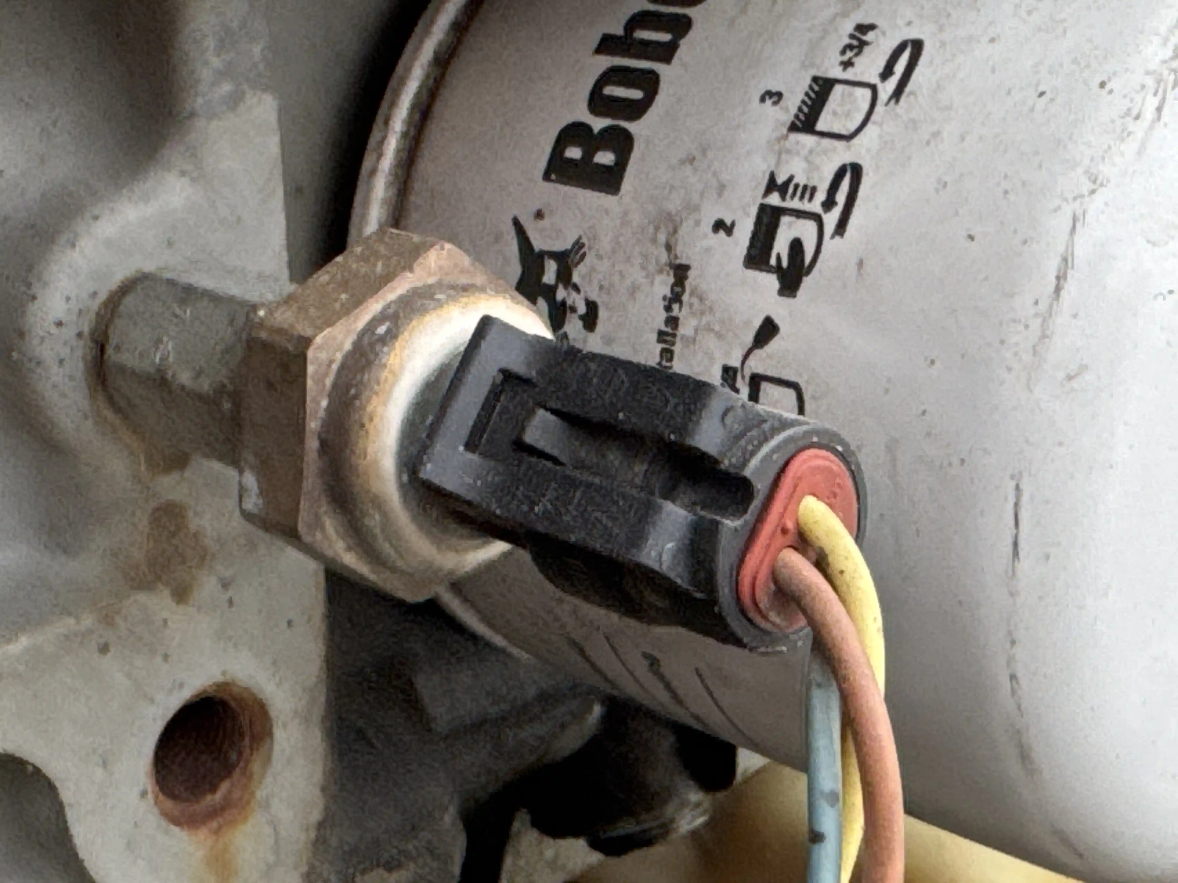 SSL-005-Bobcat-S510-skid-steer-loader-inspection-electronics-main-harness-4