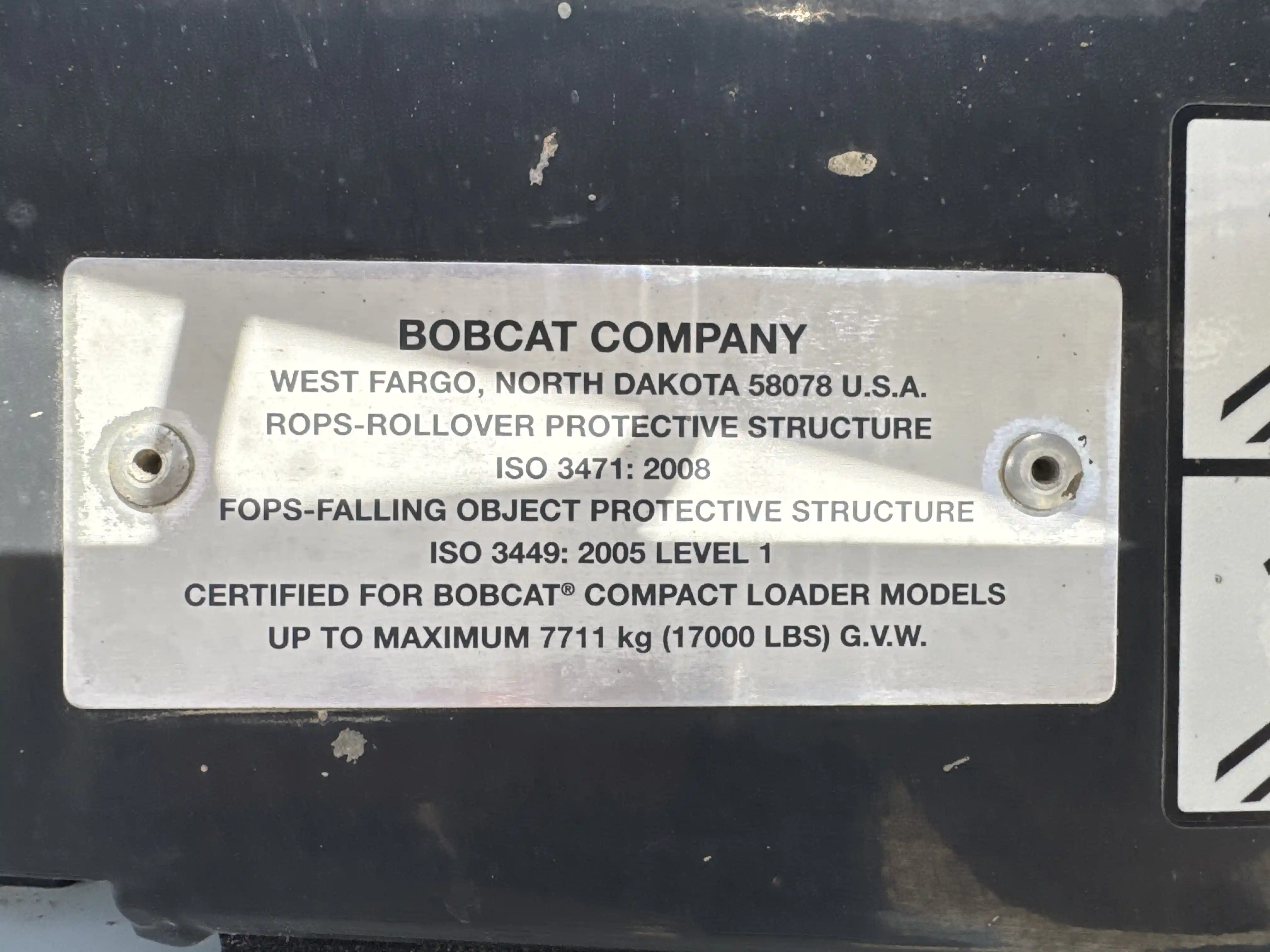 SSL-005-Bobcat-S510-skid-steer-loader-inspection-safety-rollover-protective-structure-ROPS-FOPS-1