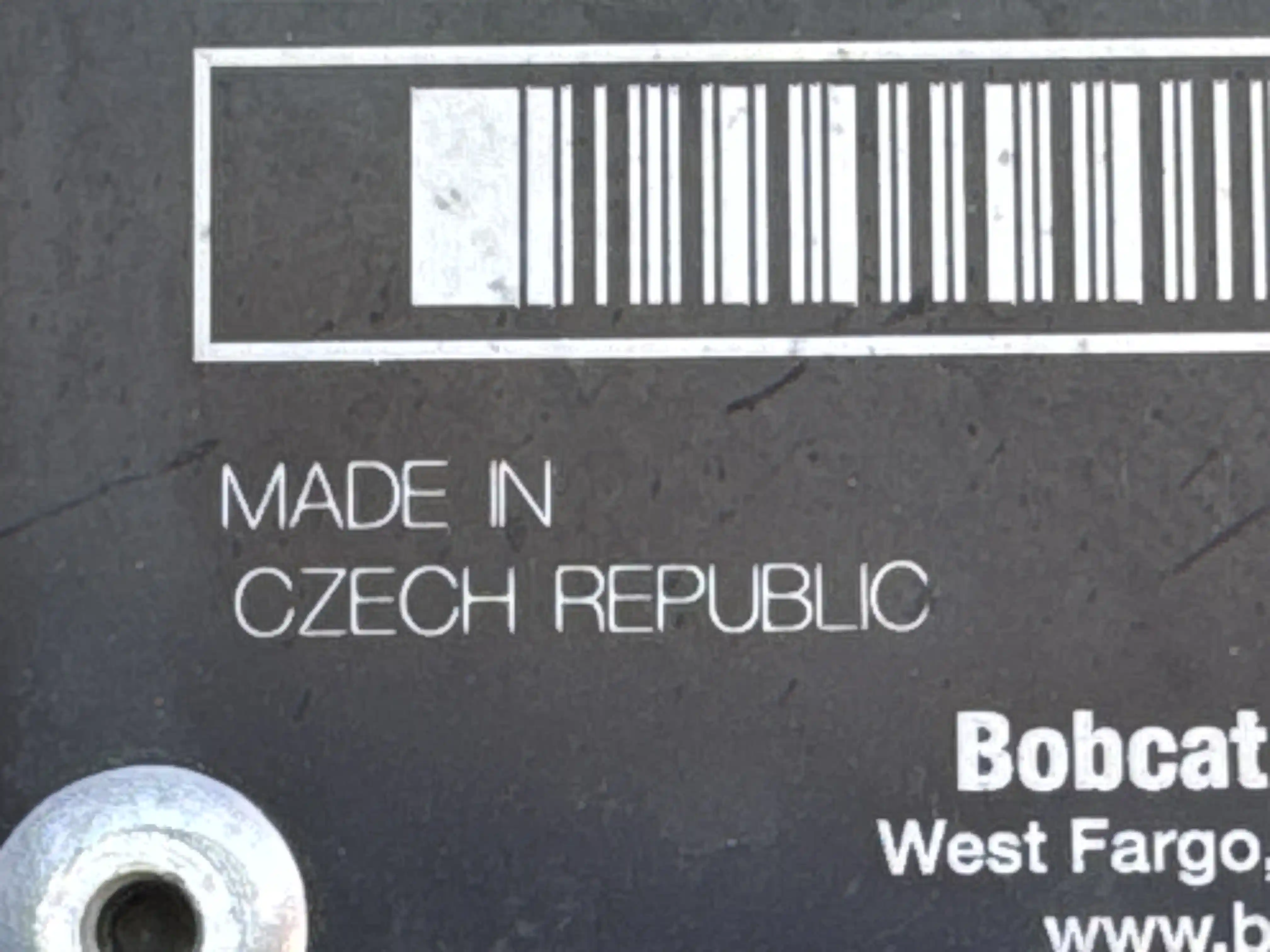 SSL-006-Bobcat-S510-skid-steer-loader-inspection-general-country-of-manufacture