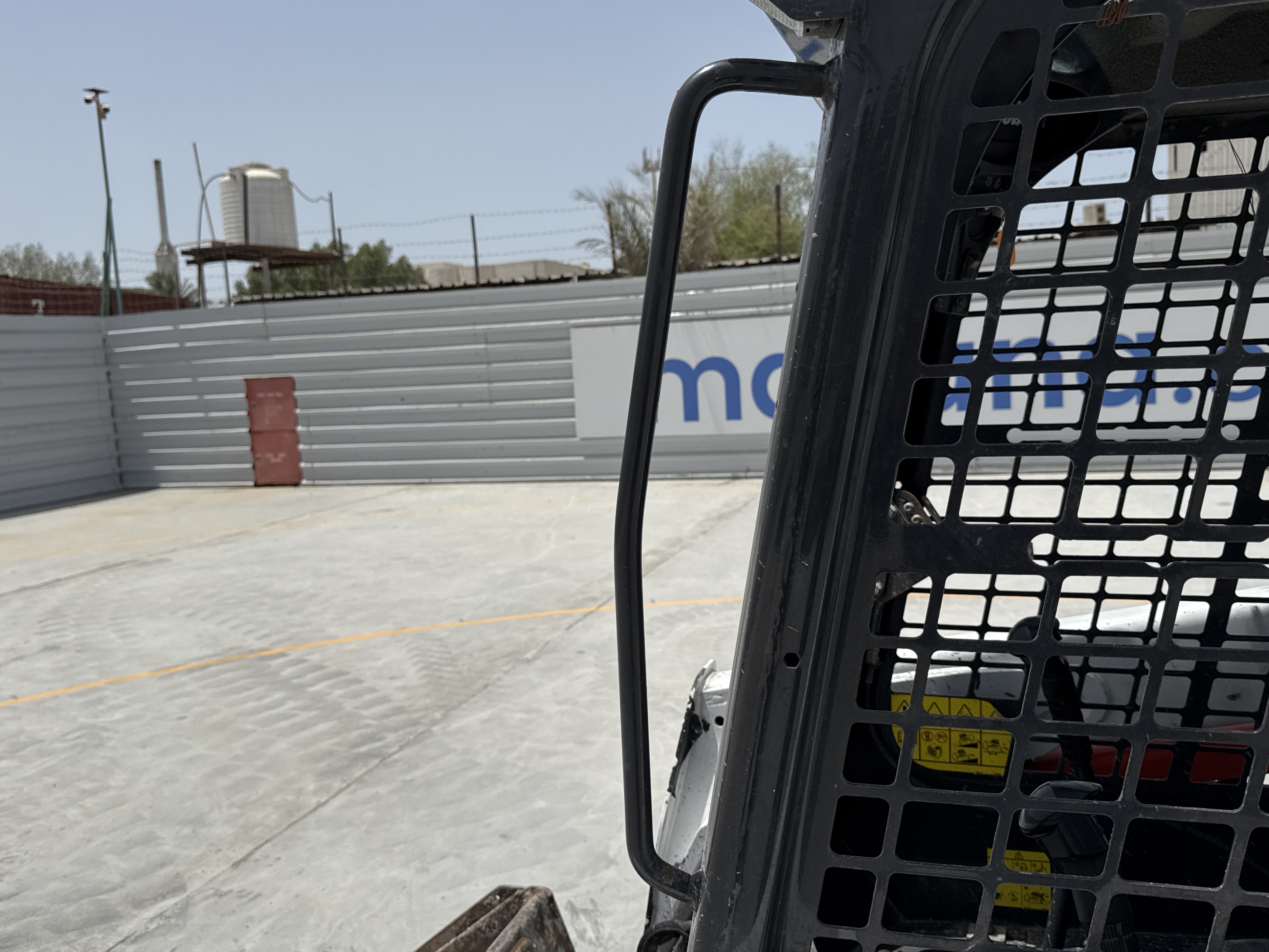SSL-008-Bobcat-S510-skid-steer-loader-inspection-structure-handrails-1
