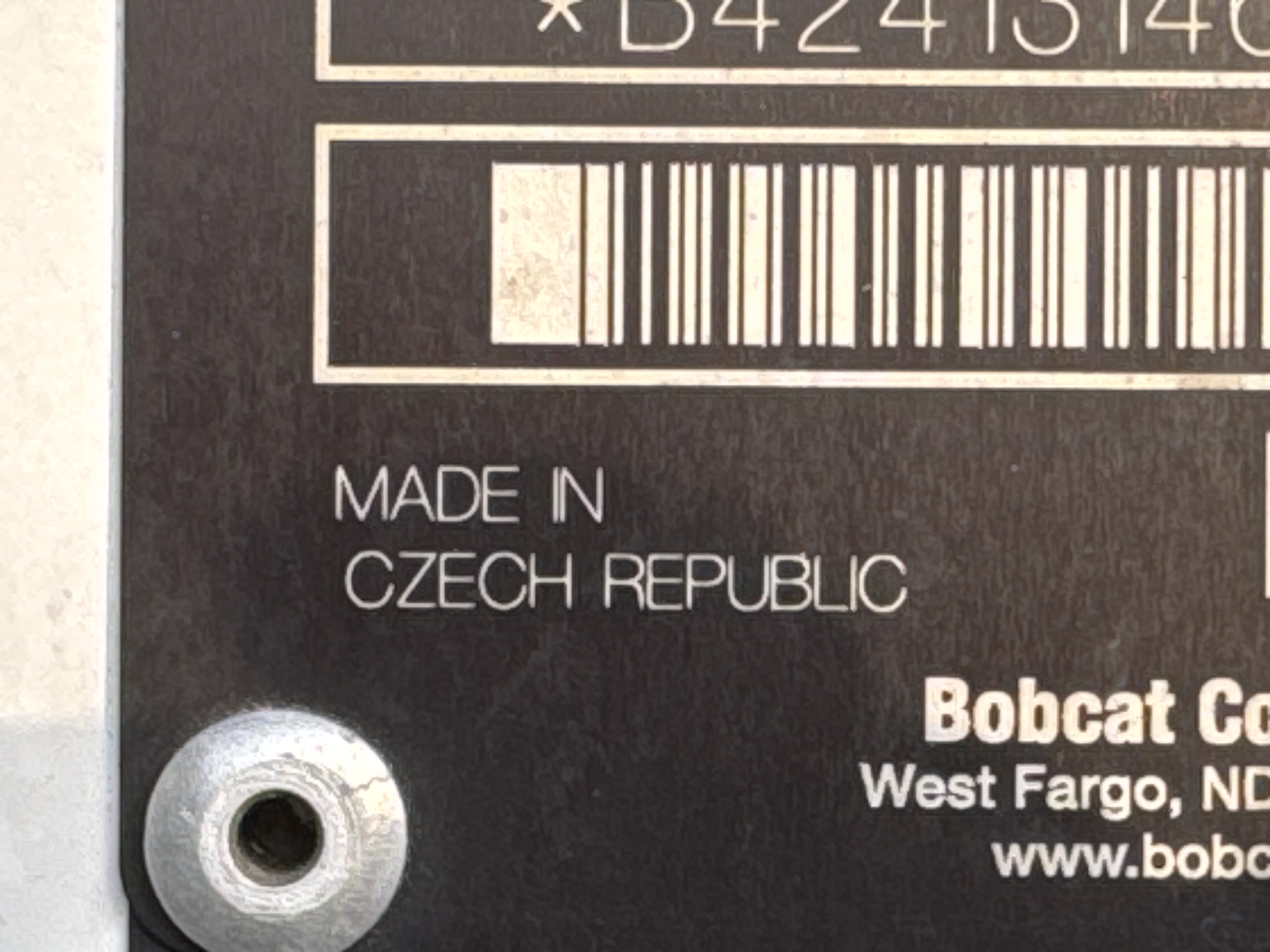 SSL-007-Bobcat-S510-skid-steer-loader-inspection-general-country-of-manufacture